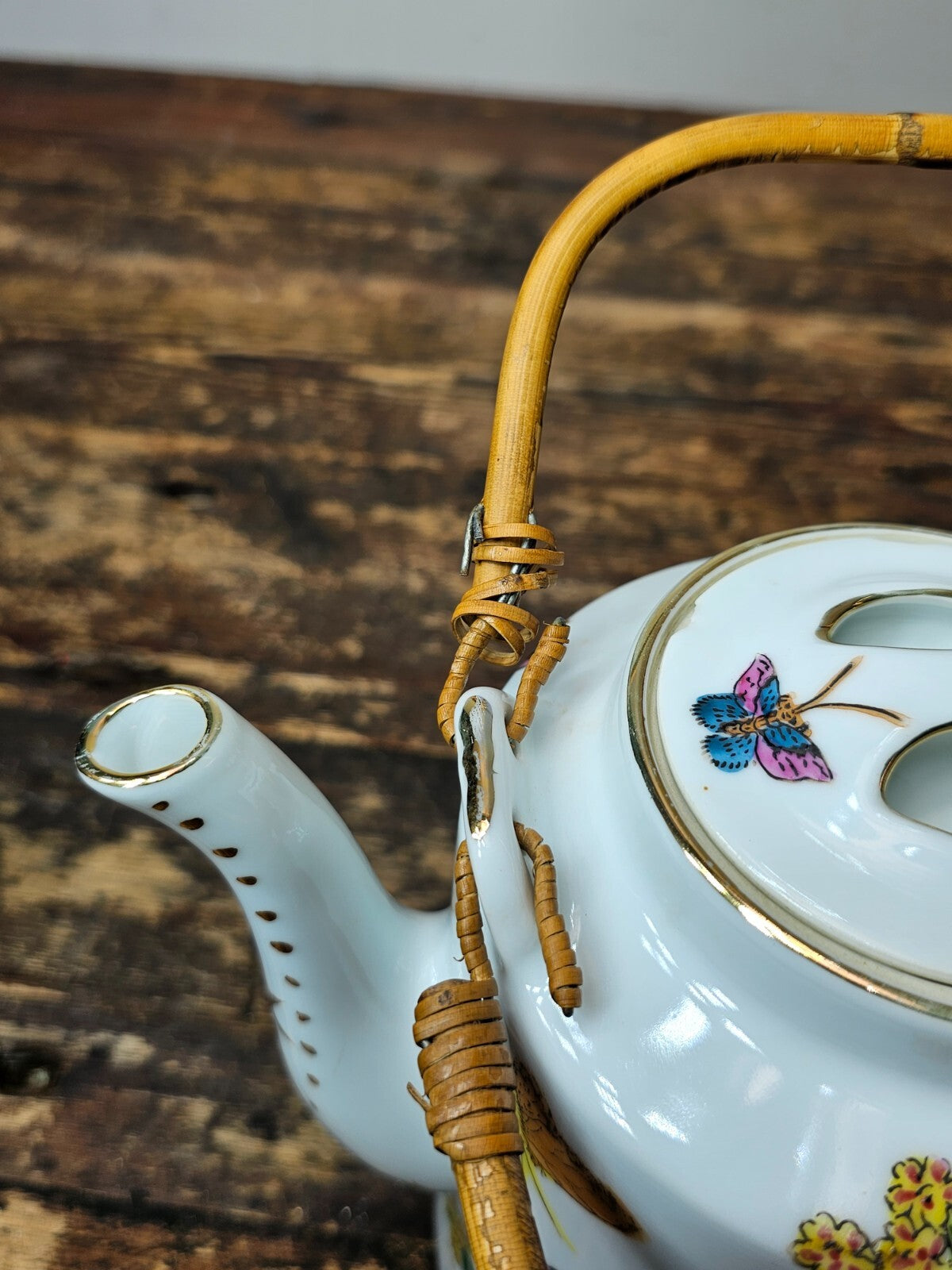 Vintage Robinson Hong Kong Jingdezhen Teapot Hand Painted Butterfly Flowers