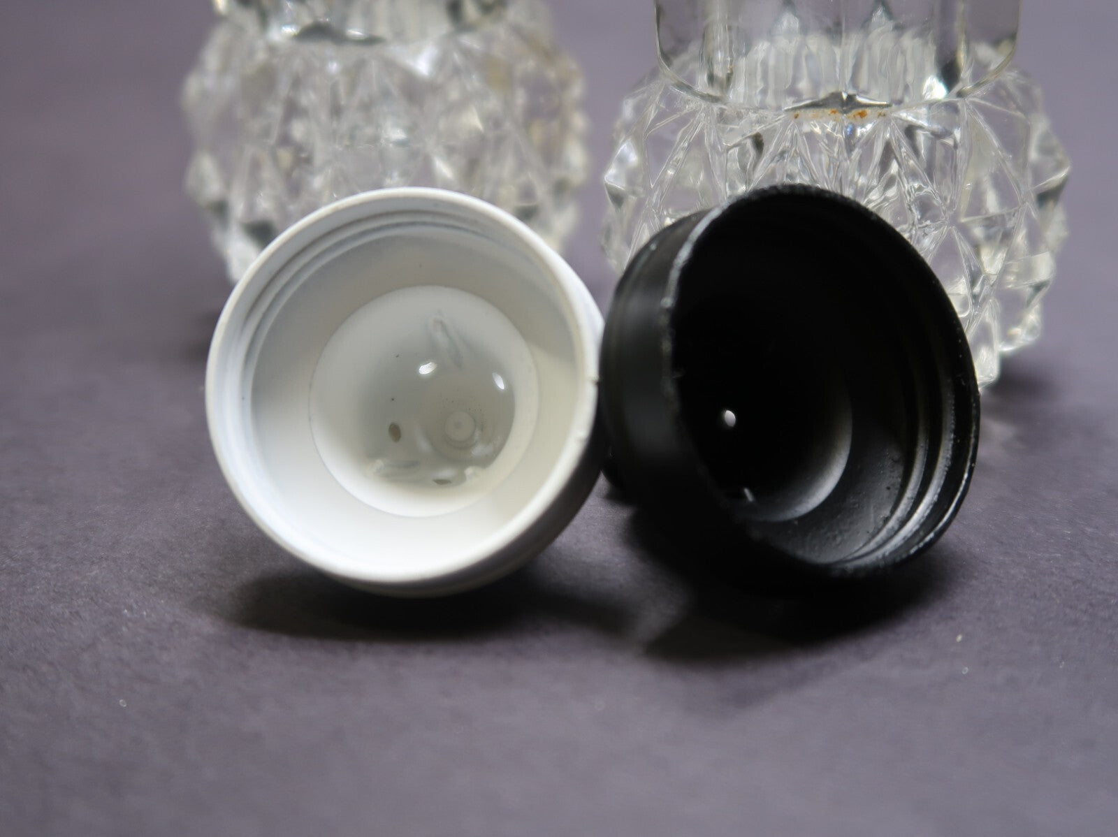 Salt and Pepper Shakers Set 1.75" x 1.75" x H4"