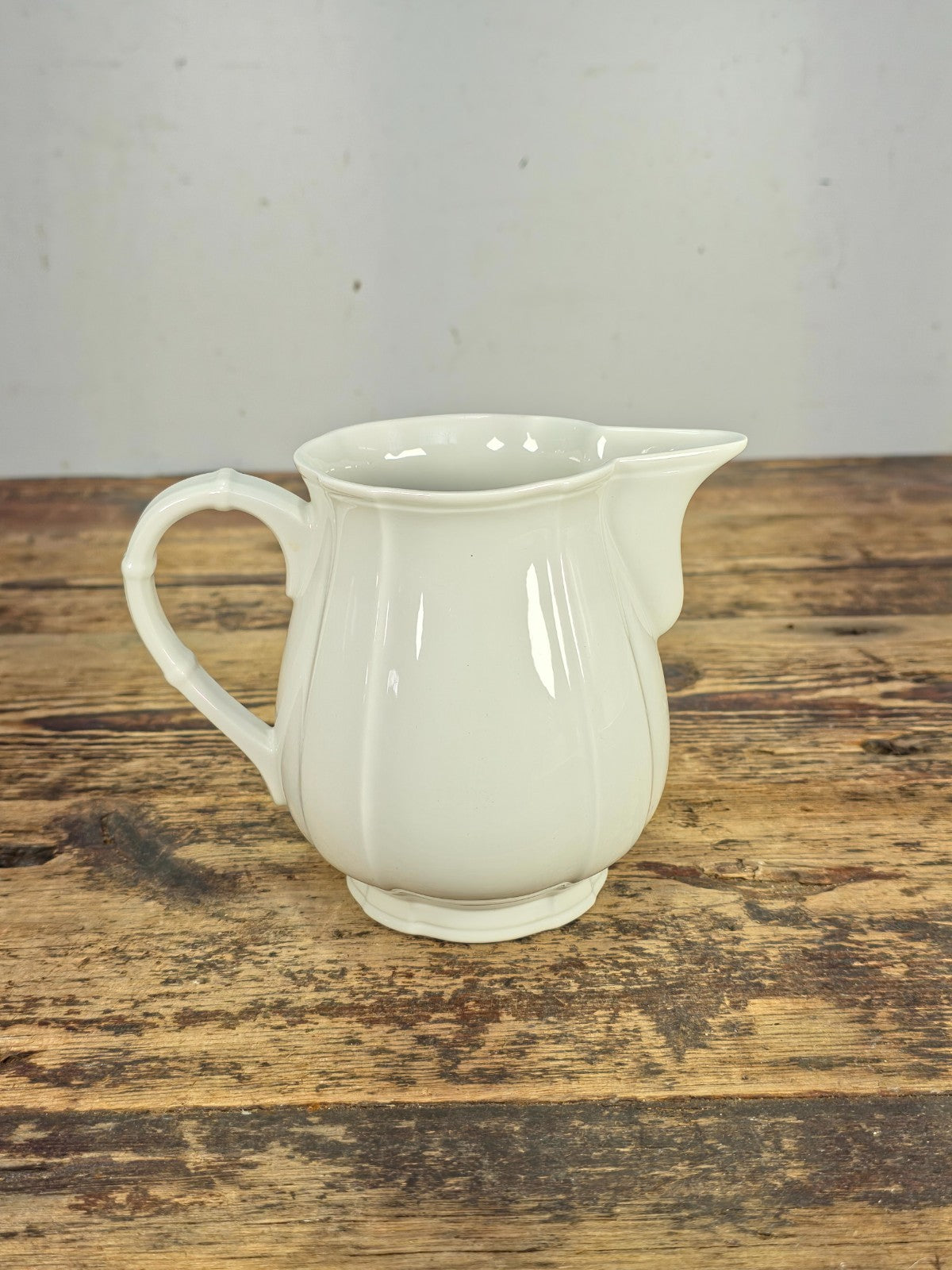 Villeroy &  Boch Manoir Creamer 3.5"