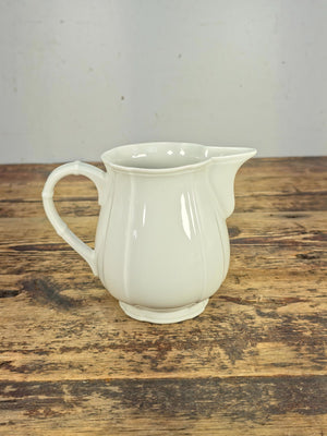 Villeroy &  Boch Manoir Creamer 3.5"