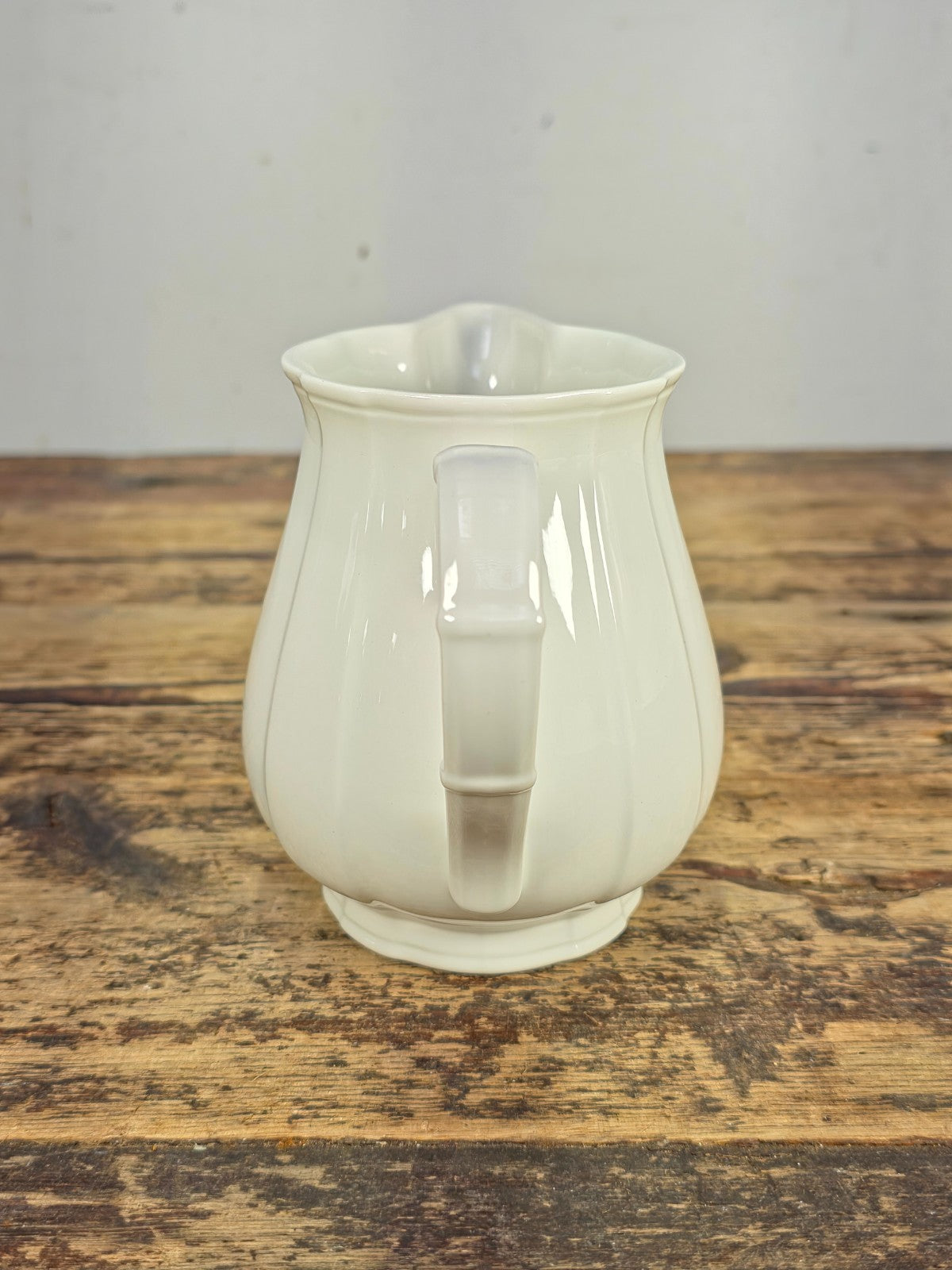 Villeroy &  Boch Manoir Creamer 3.5"