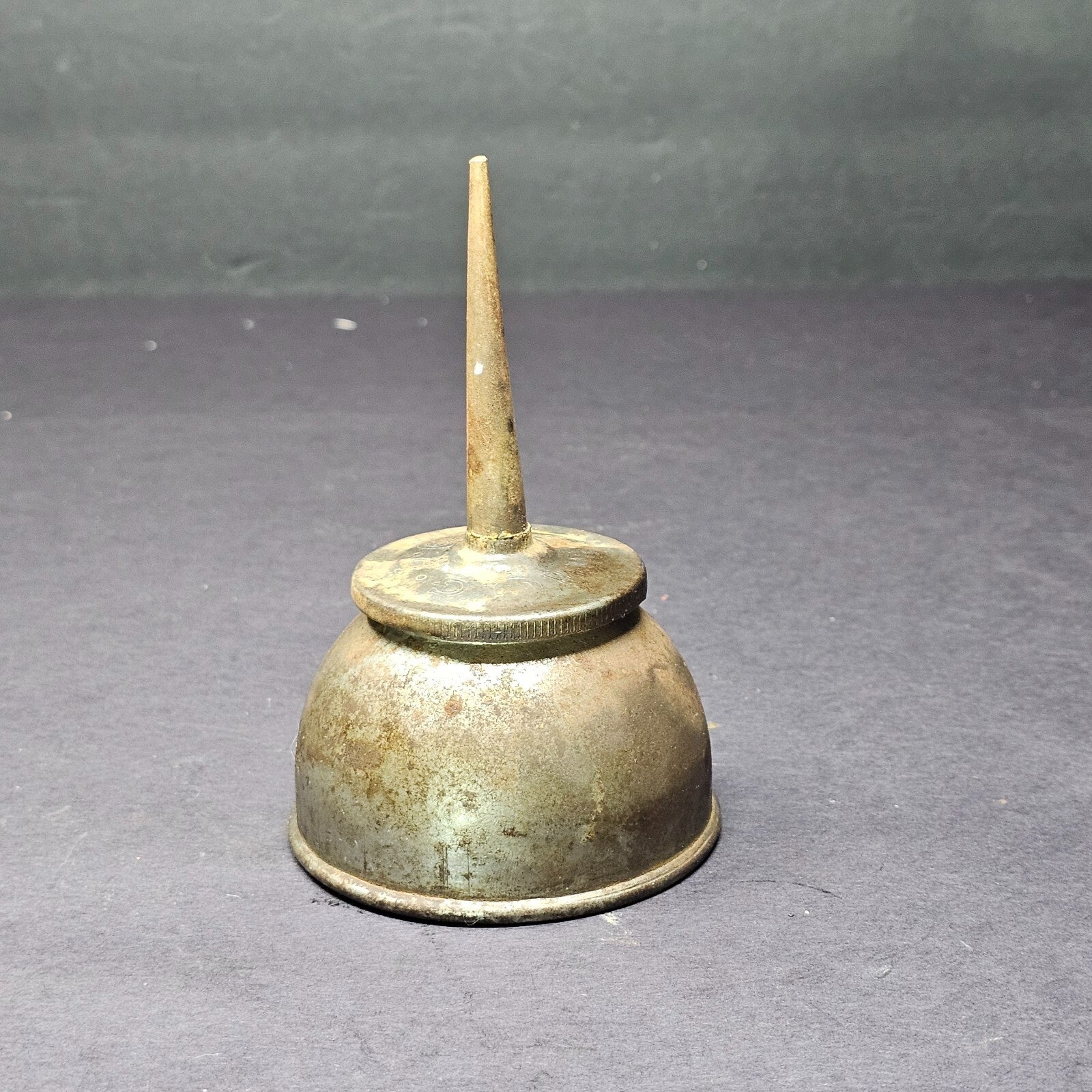 Vintage G.L. Welded Oiler Made In USA
