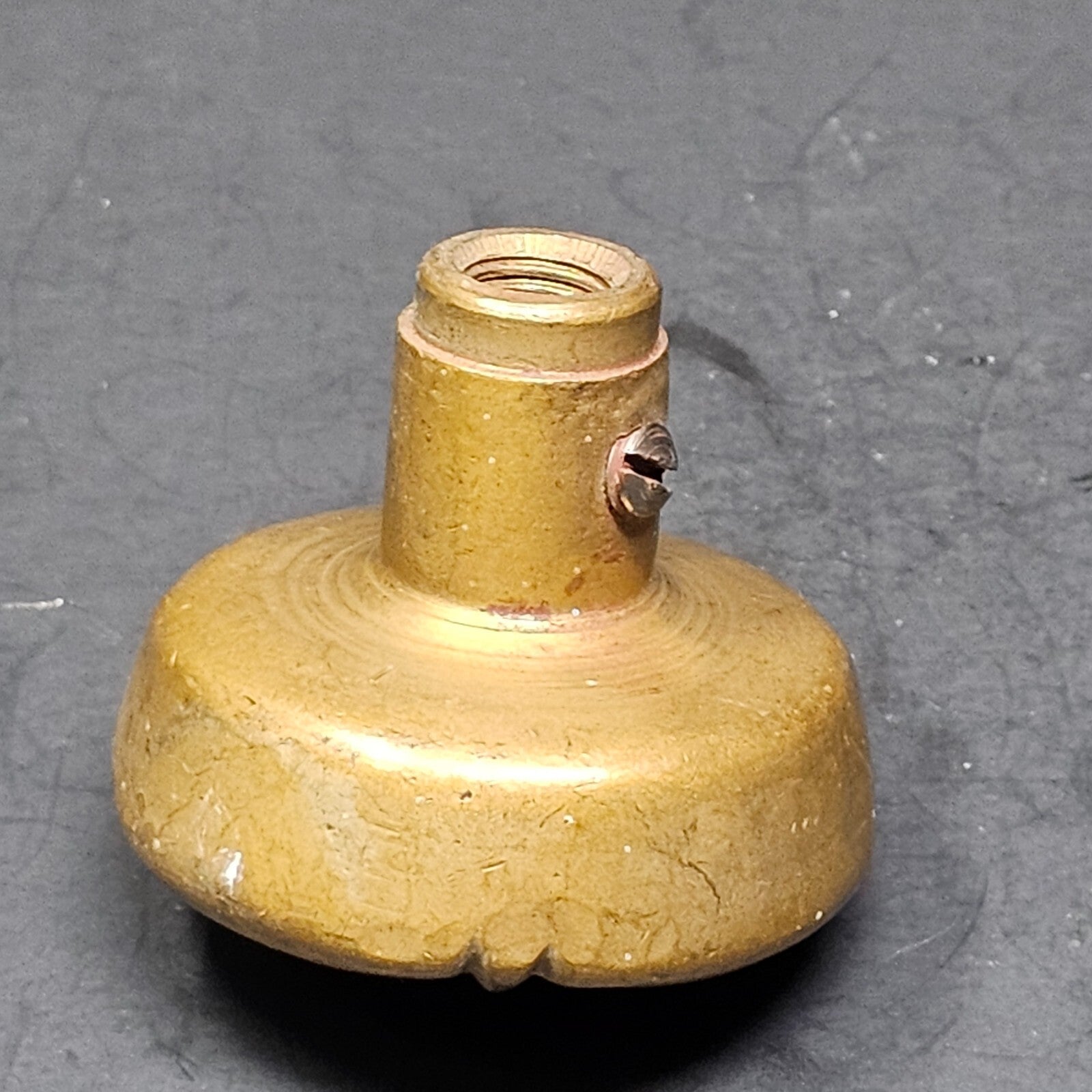 Vintage Single Door Knob Solid Brass (11 oz.)