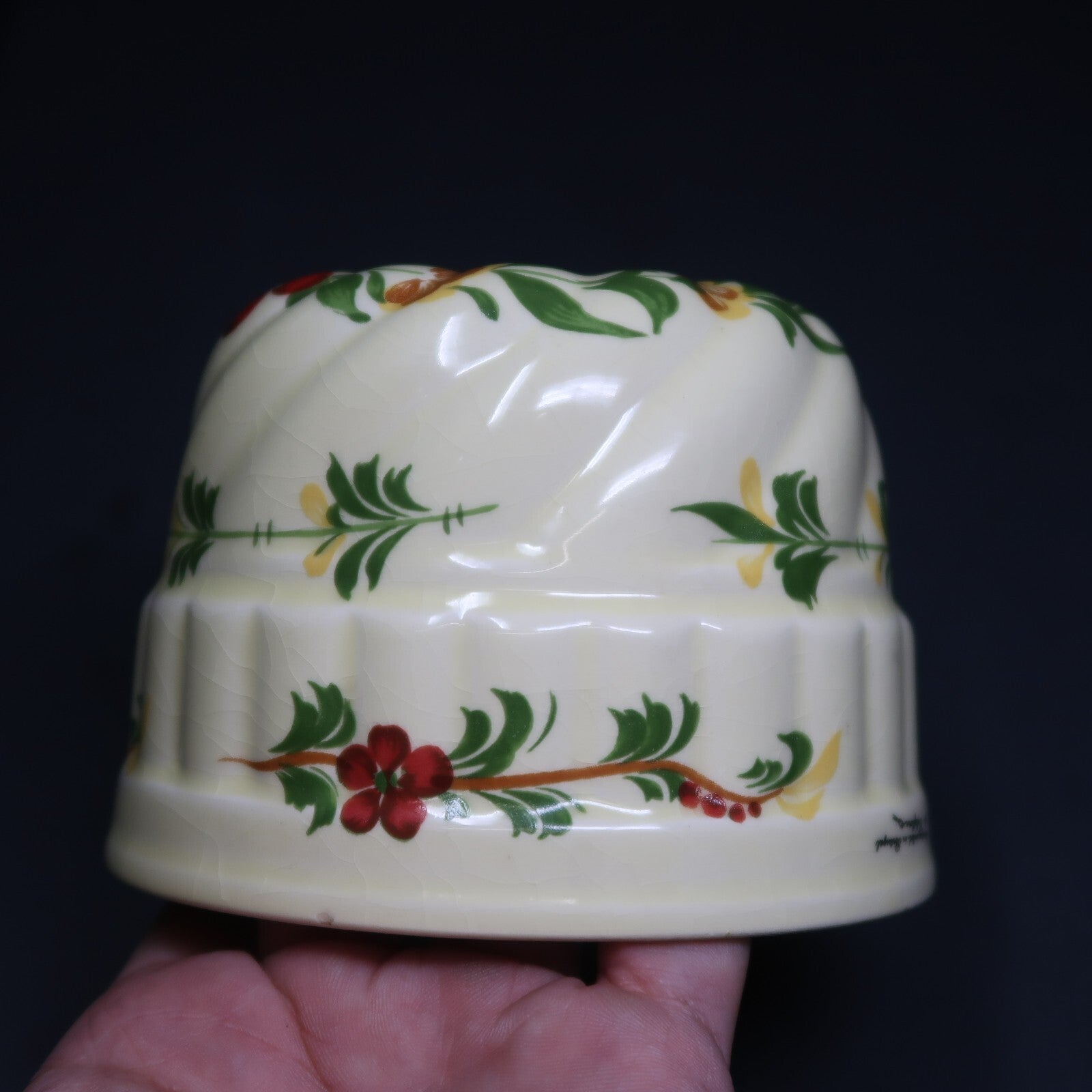Teleflora Wall Planter Floral Handpainted in Portugal 4.5" x 4.5" x 3.25"