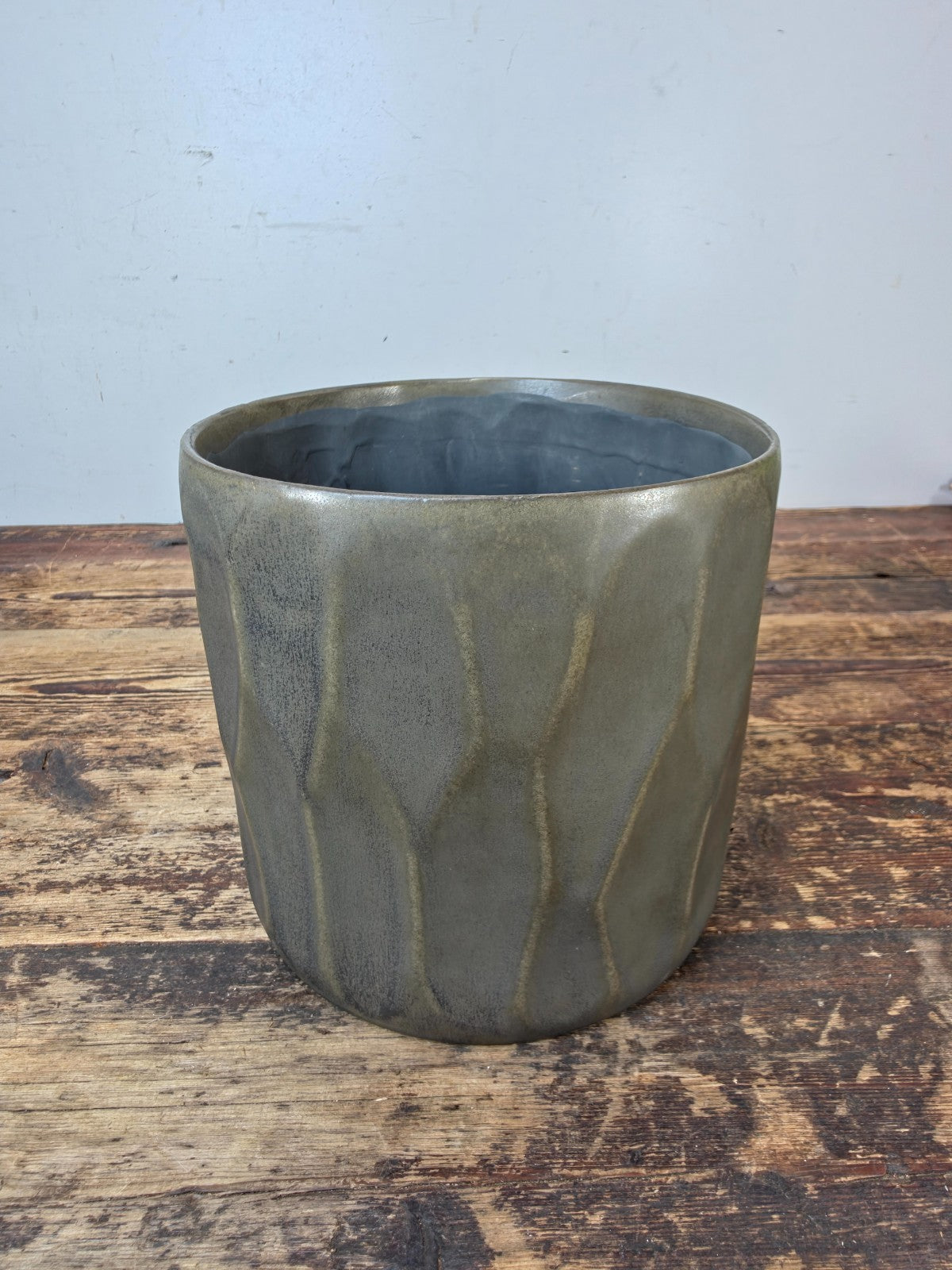 Rolling Greens “Fair Orchid Pot” — Textured Gray Ceramic Planter (7”)
