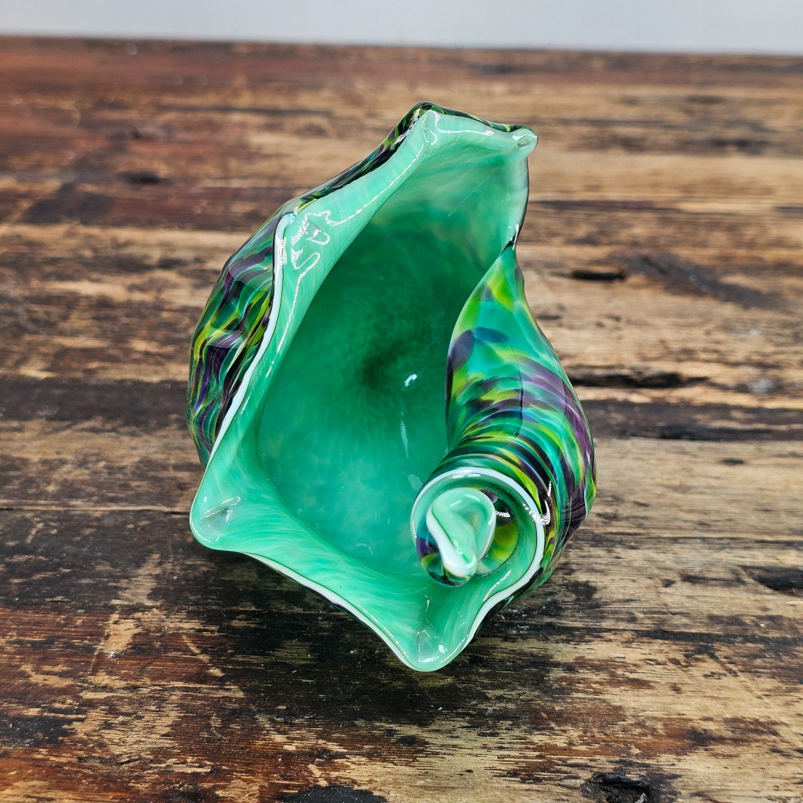 David Smith Blowing Sands Studio Art Glass Conch Shell Sculpture