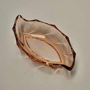 Heisey 7" Twist Flamingo Pickle Dish