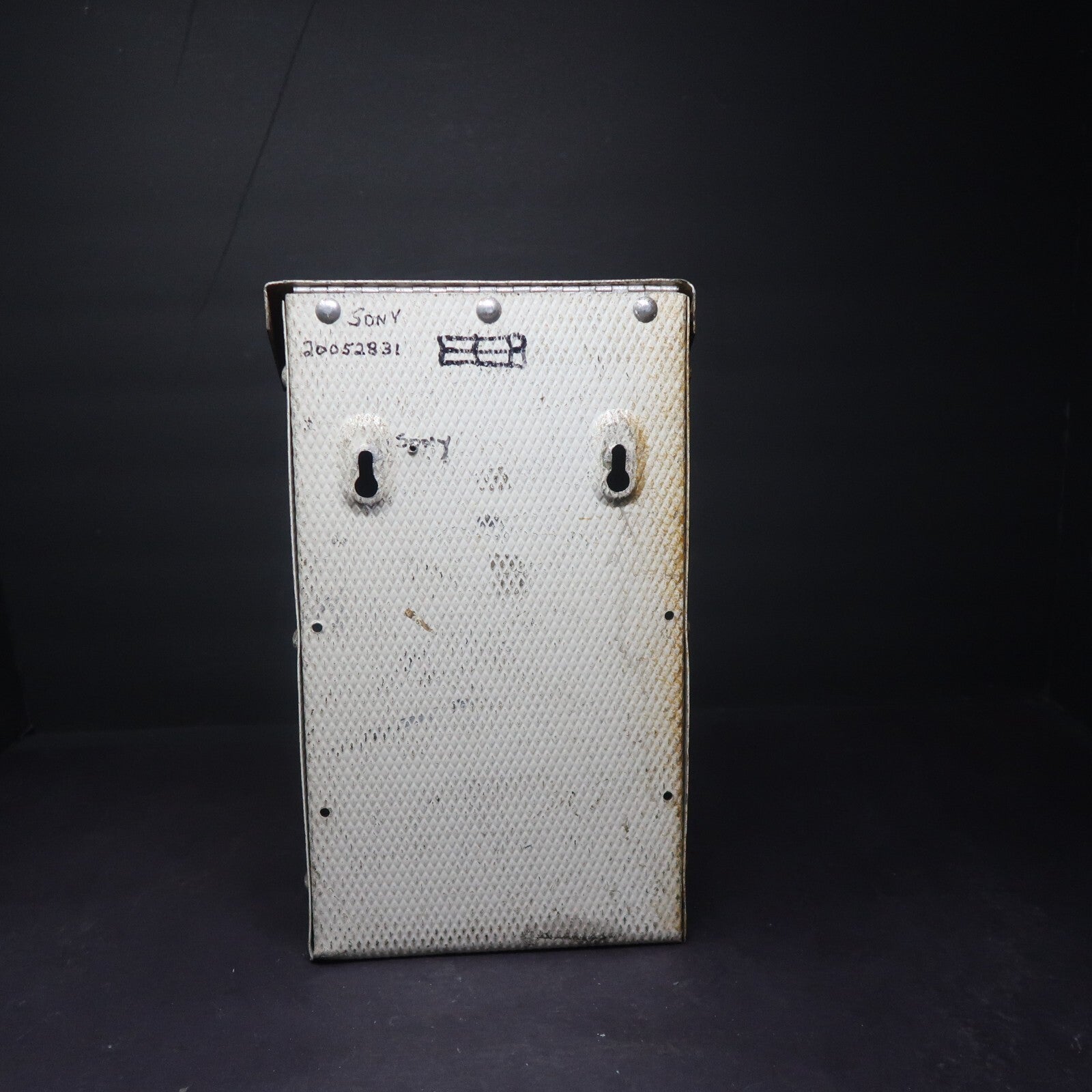 Vintage Aluminum Wall Mounted Mailbox Double Hinged Flip Top