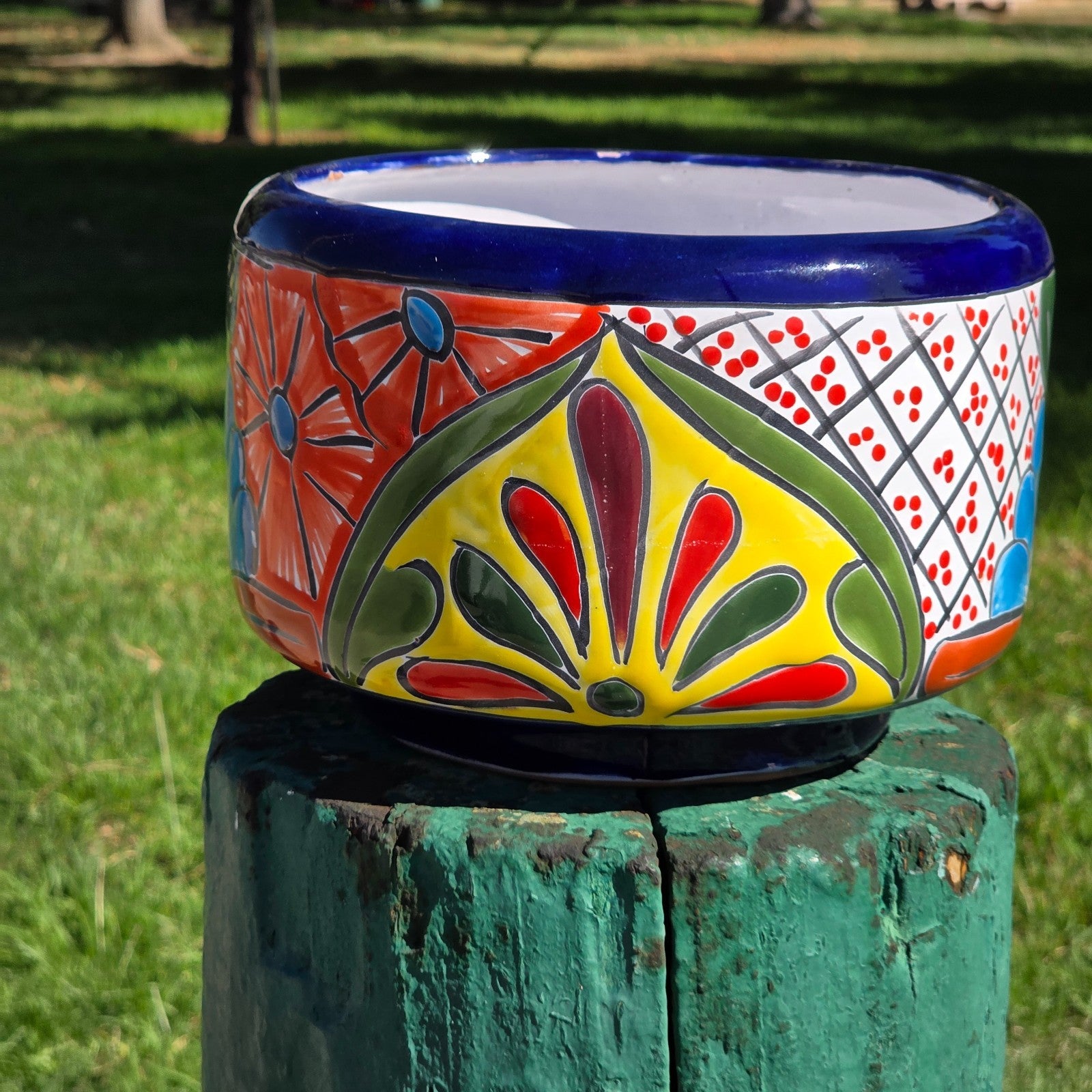Mexican Talavera Style Hand-Painted Pottery Planter Pot 8.5"Dia x 6"H