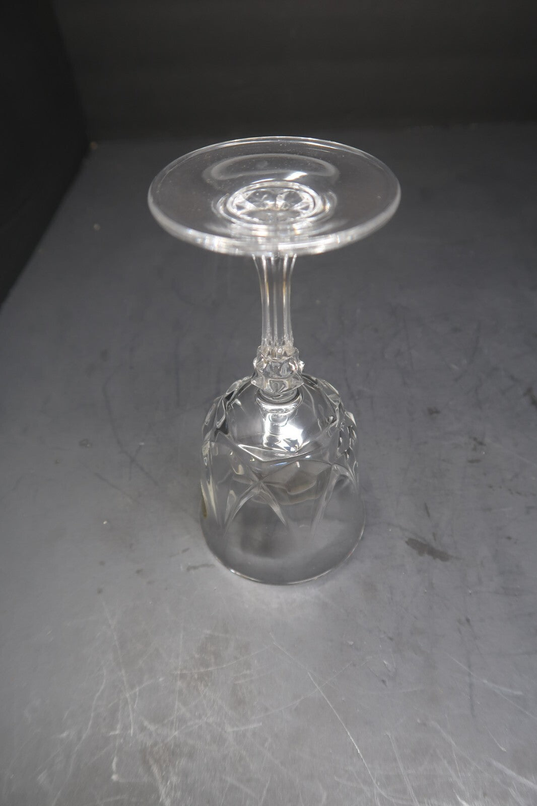 Set of 4 Cristal D'Arques Crystal Wine Goblets Glasses 3" x 3" x H 6" (each)