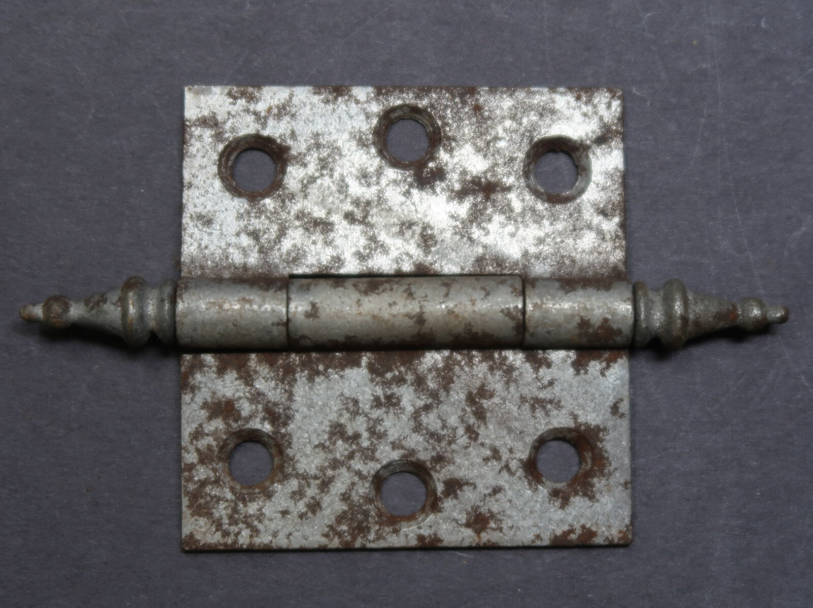 Vintage Iron Hinge Rustic (E)