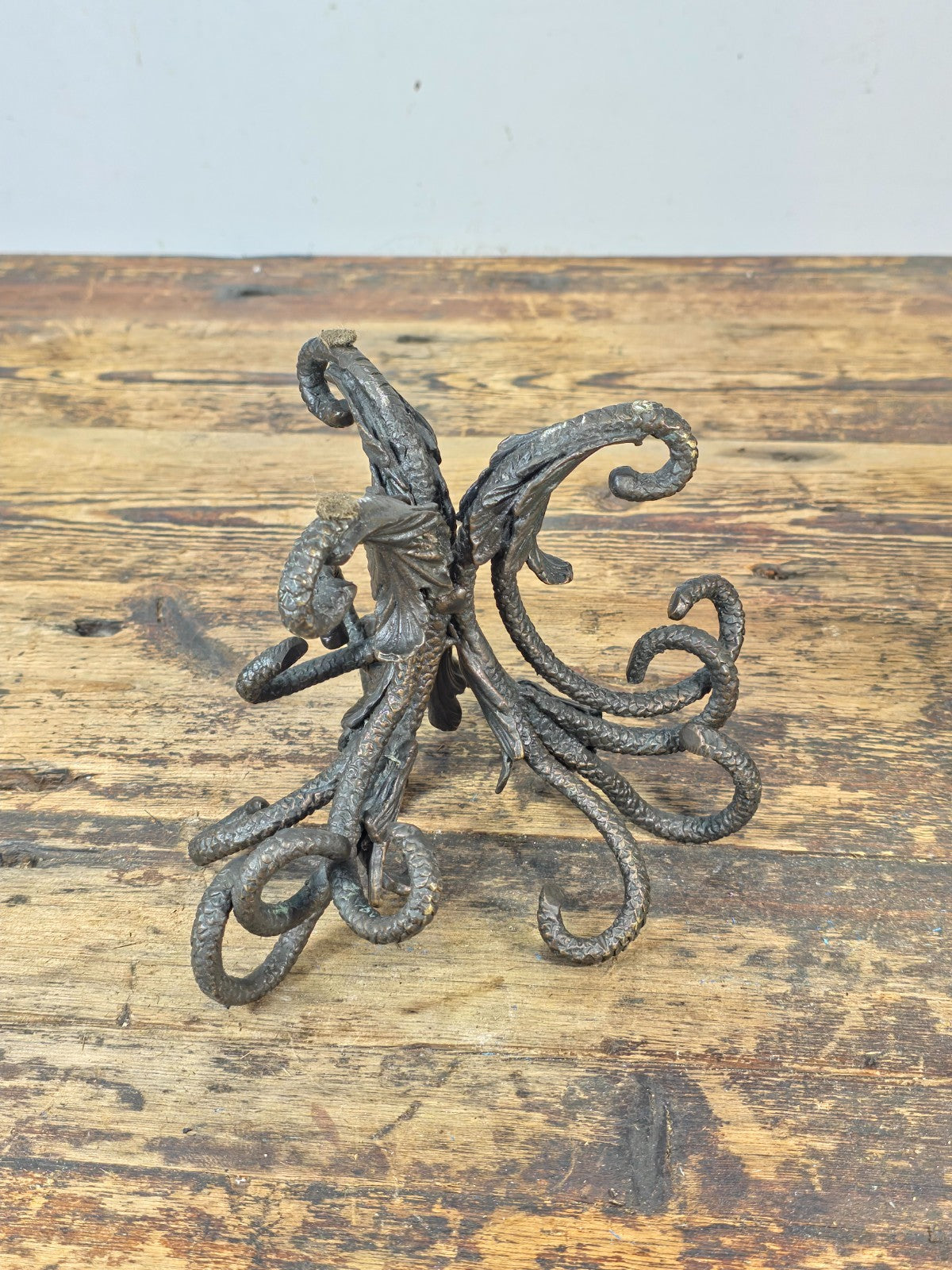 Botanical Cast Bronze Sphere Stand — Acanthus Leaf Orb Holder 6"