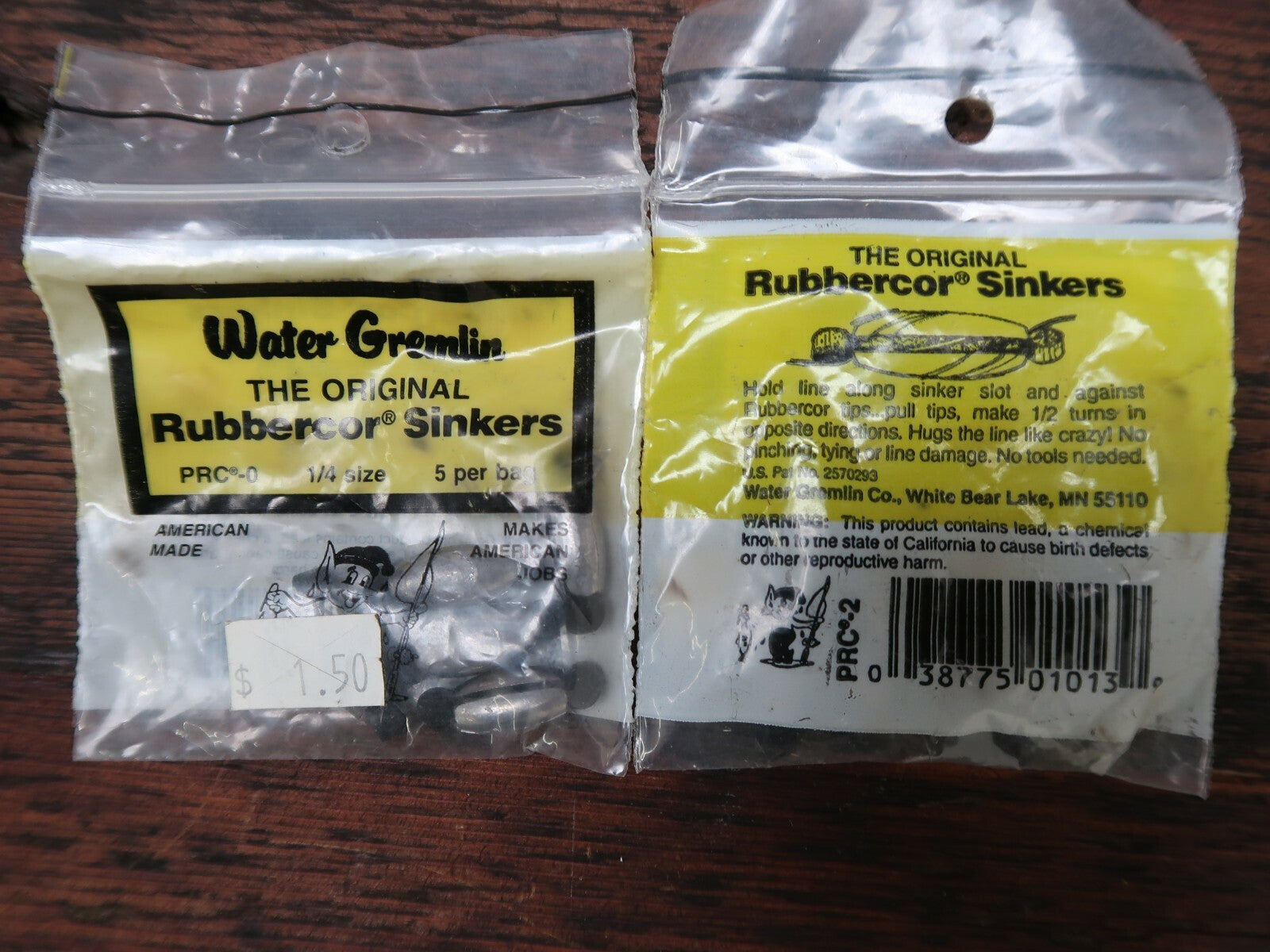 Set of 4 bags Gremlin Rubbercor Sinkers x 2, Mustad Hooks x 2