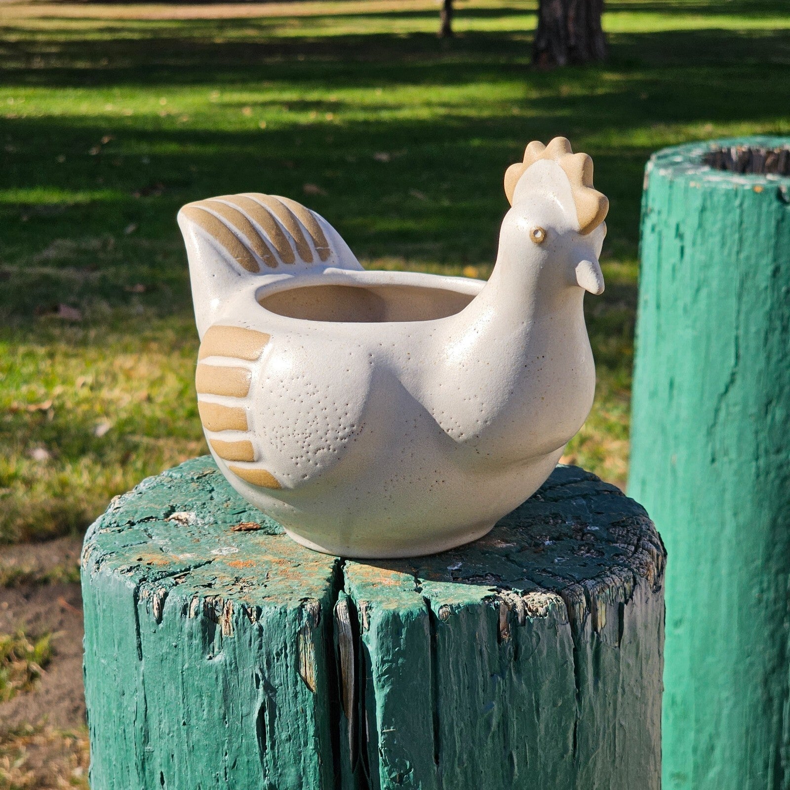 Vintage David Stewart Lions Valley Stoneware Hen Pottery Planter
