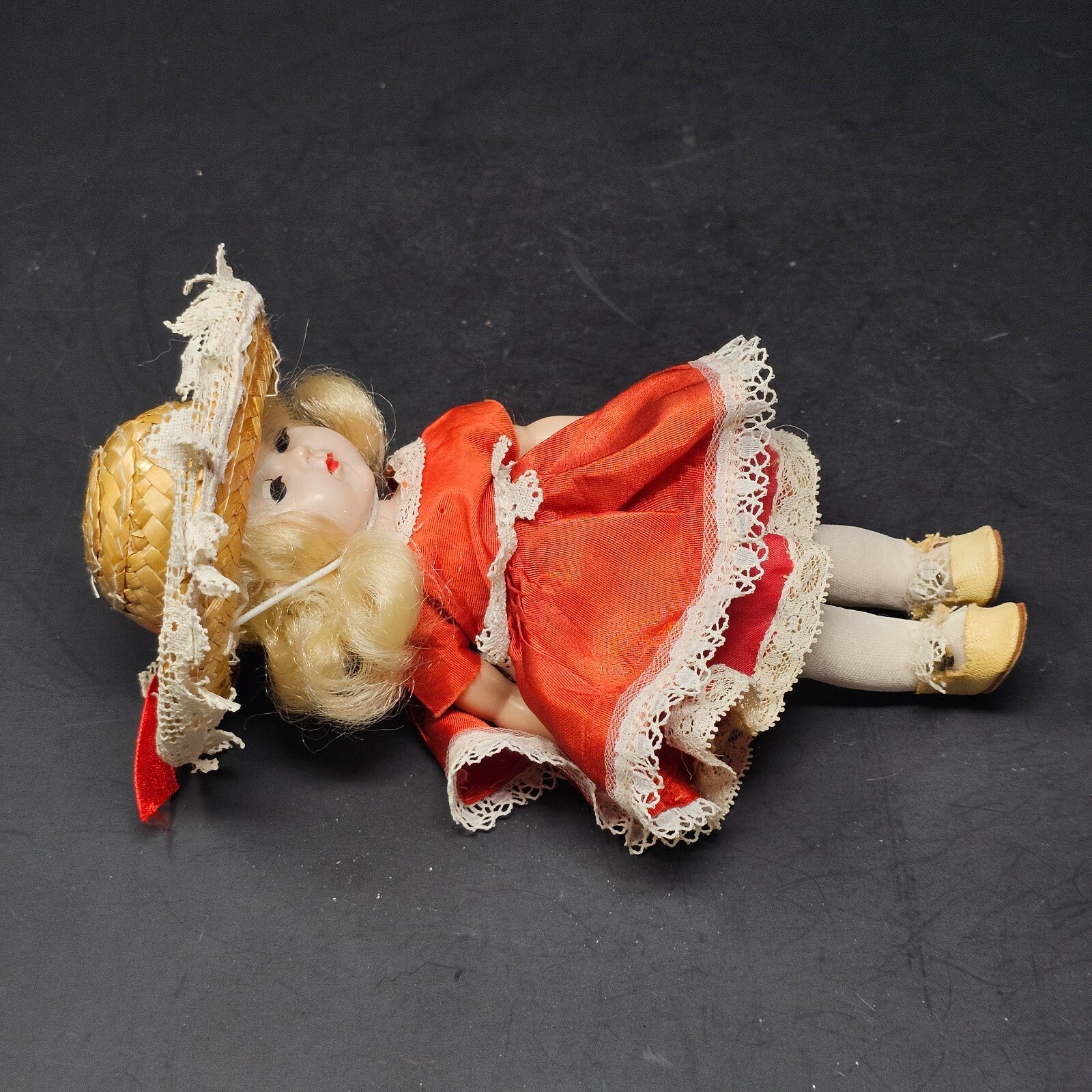 Vintage Vogue Ginny Bent Knee Walker Doll 8" 1950's