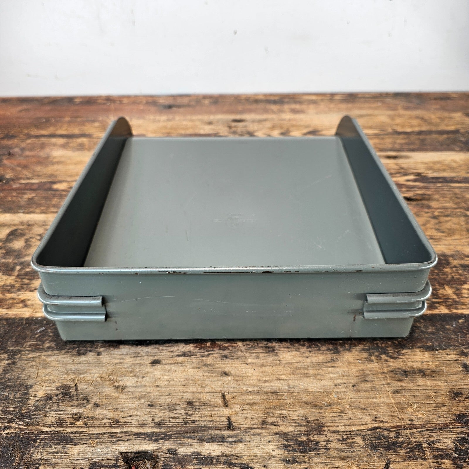 Vintage Globe-Wernicke Metal Paper Tray File Organizer