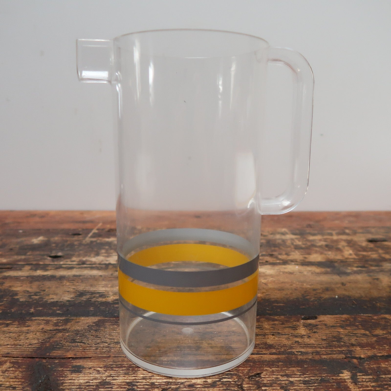 GUZZINI Acrylic 2 Serving Trays & 1 Pitcher by Paolo Tilche 1970's (Set of 3)