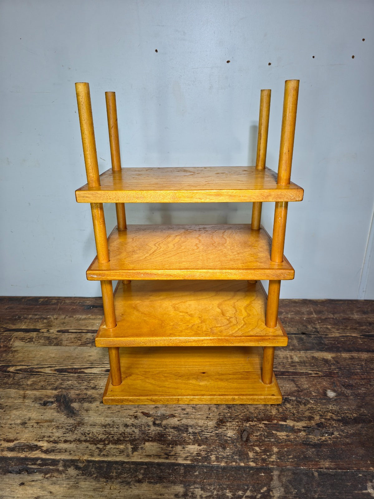 MCM Charming Wooden Toddler Shoe Rack / 4-Tier Utility Shelf