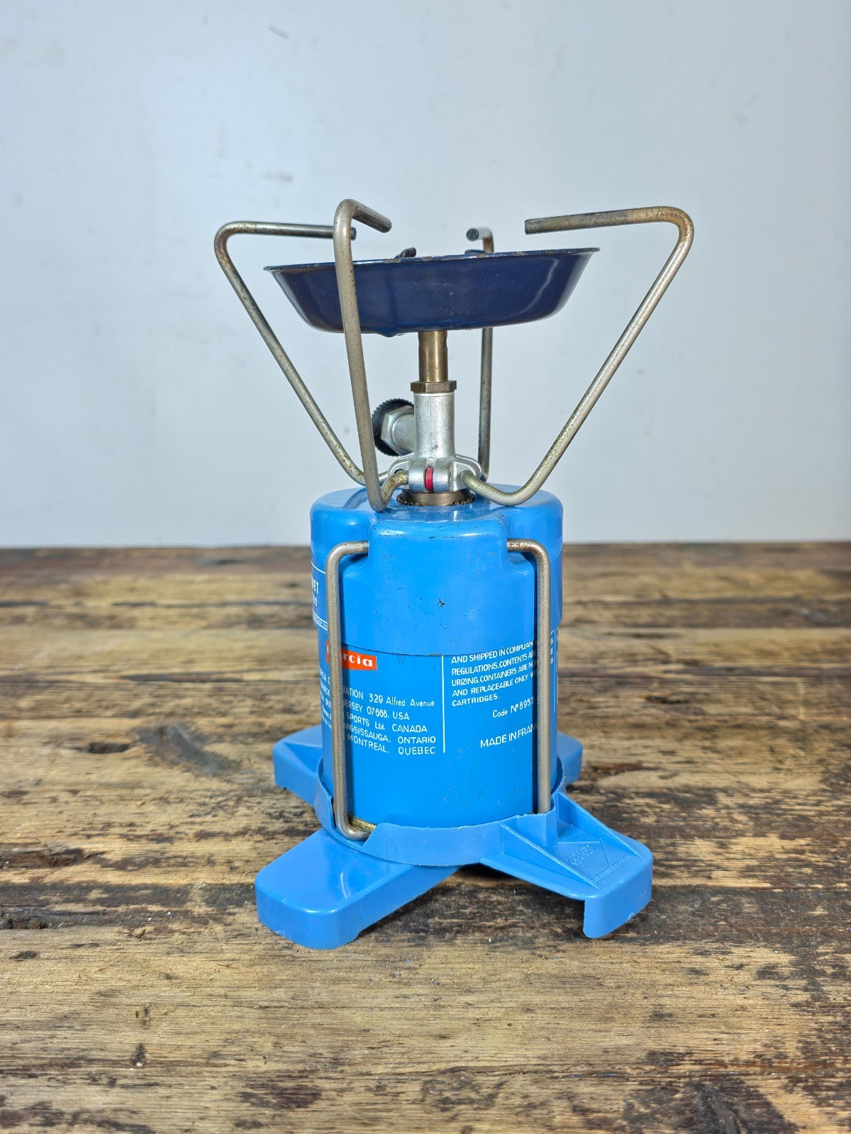 Vintage Camping Gaz “Bleuet S200” Portable Gas Stove – France, 1970s–80s