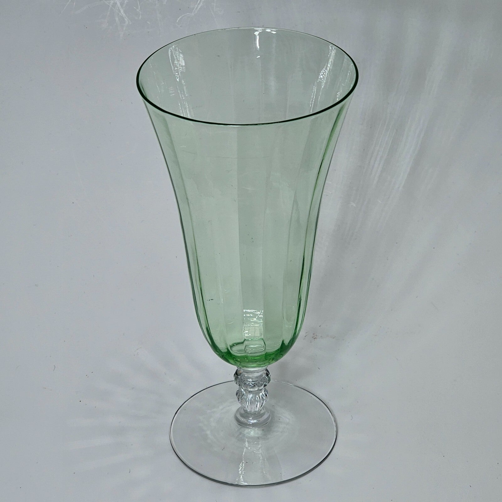 Huntington Glass X101 Green Iced Tea / Water 7.5" H (B)