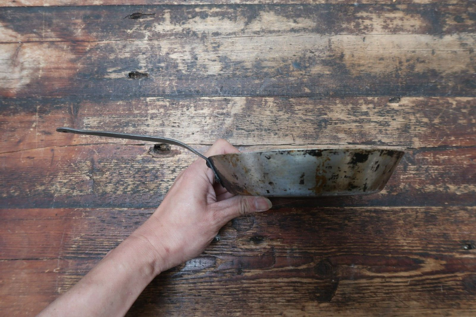 Vintage Wear-Ever 7" Aluminum Frying Pan
