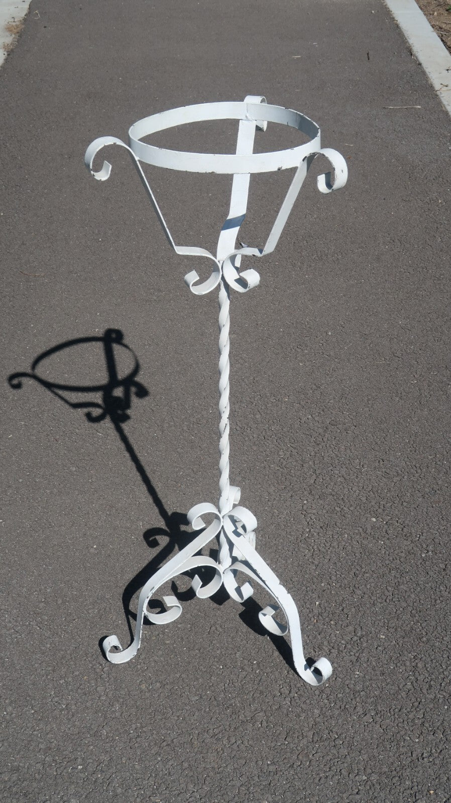 Vintage Metal Scroll Plant Stand Flower Pot Stand White Shabby Chic H 37.5"