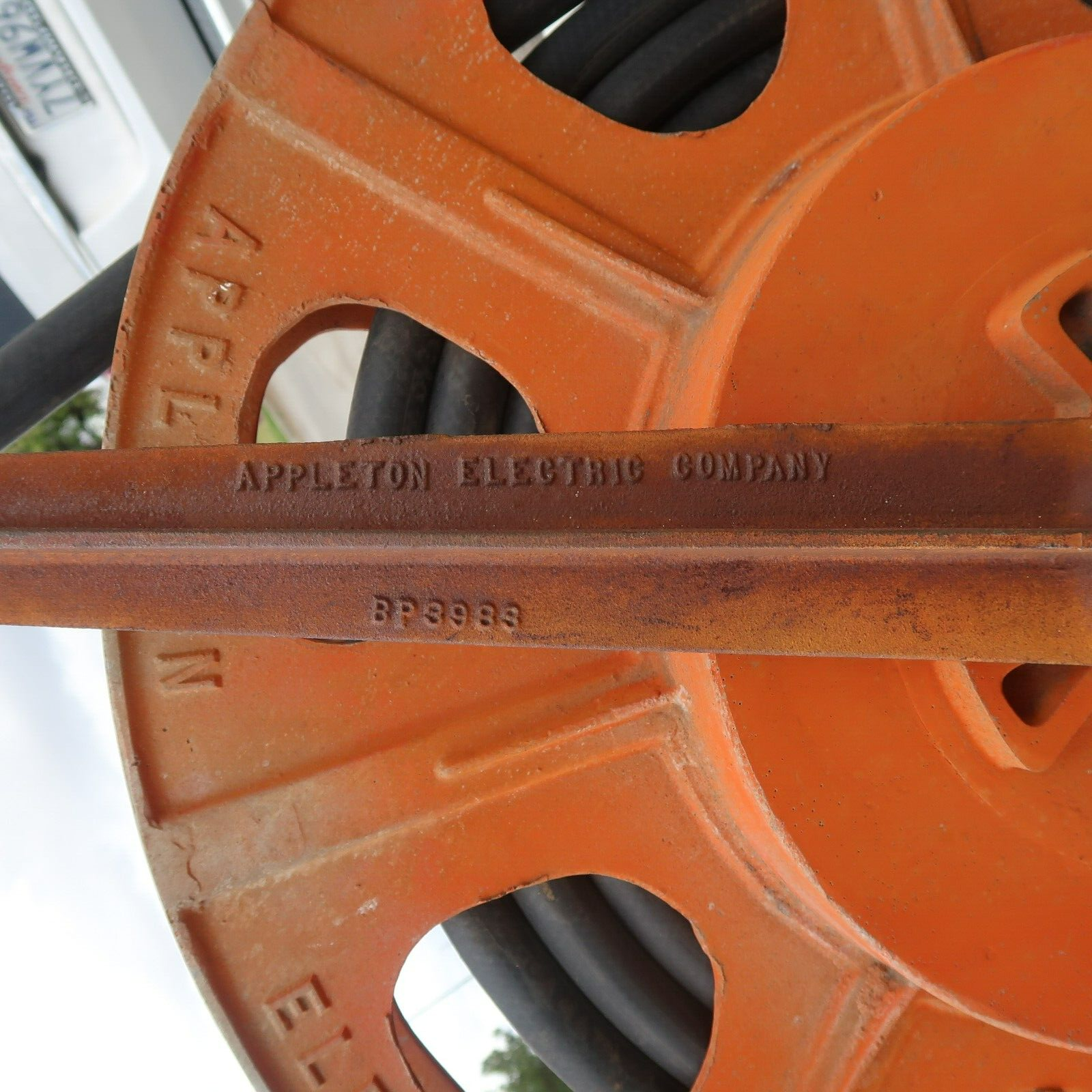 Antique APPLETON AIR LIQUID REEL BP 3788 Orange 1930s Large 99 lbs.!!
