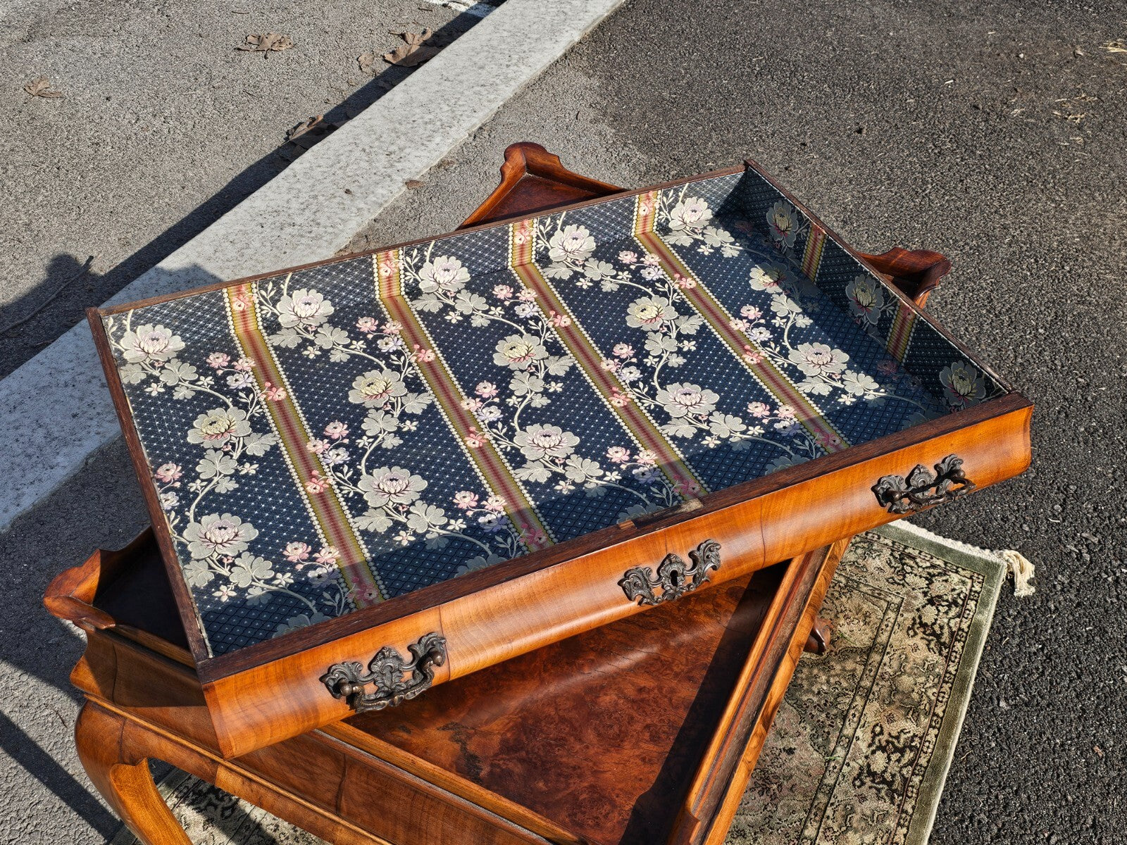 Antique Queen Anne style Tea Table With Burled Walnut On The Top