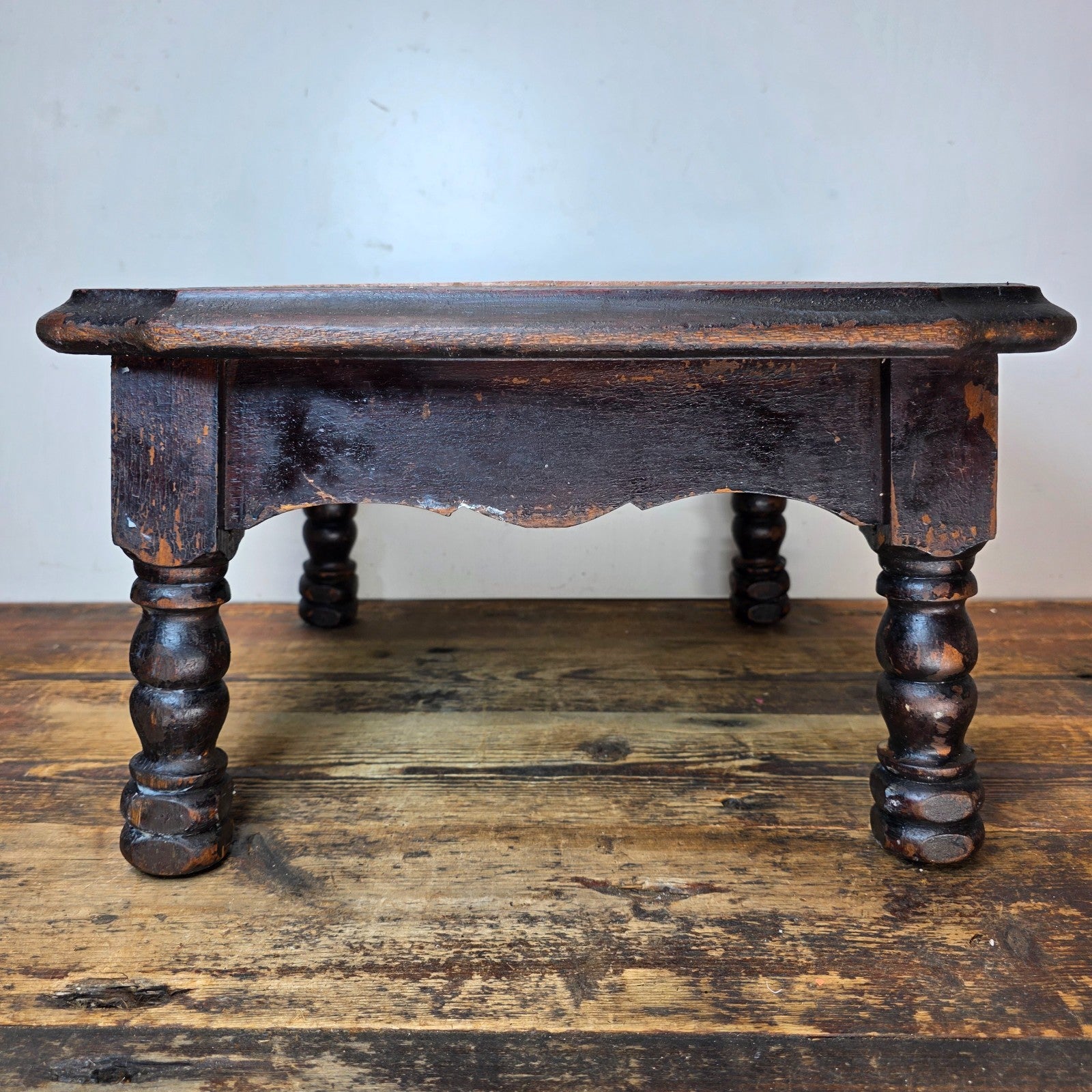 Antique Tile Top Table Sterling Furniture Santa Monica/Taylor Style California