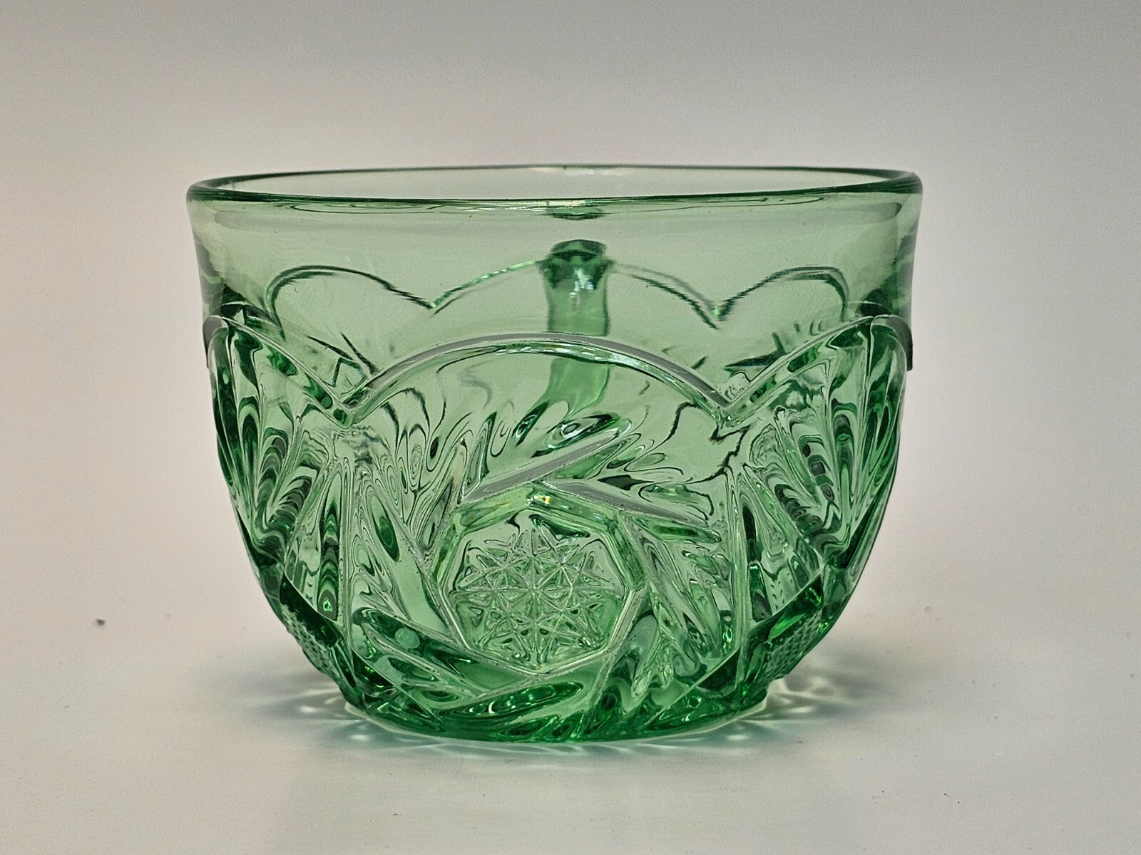 Heisey Pinwheel and Fan Green Moongleam Punch Cup