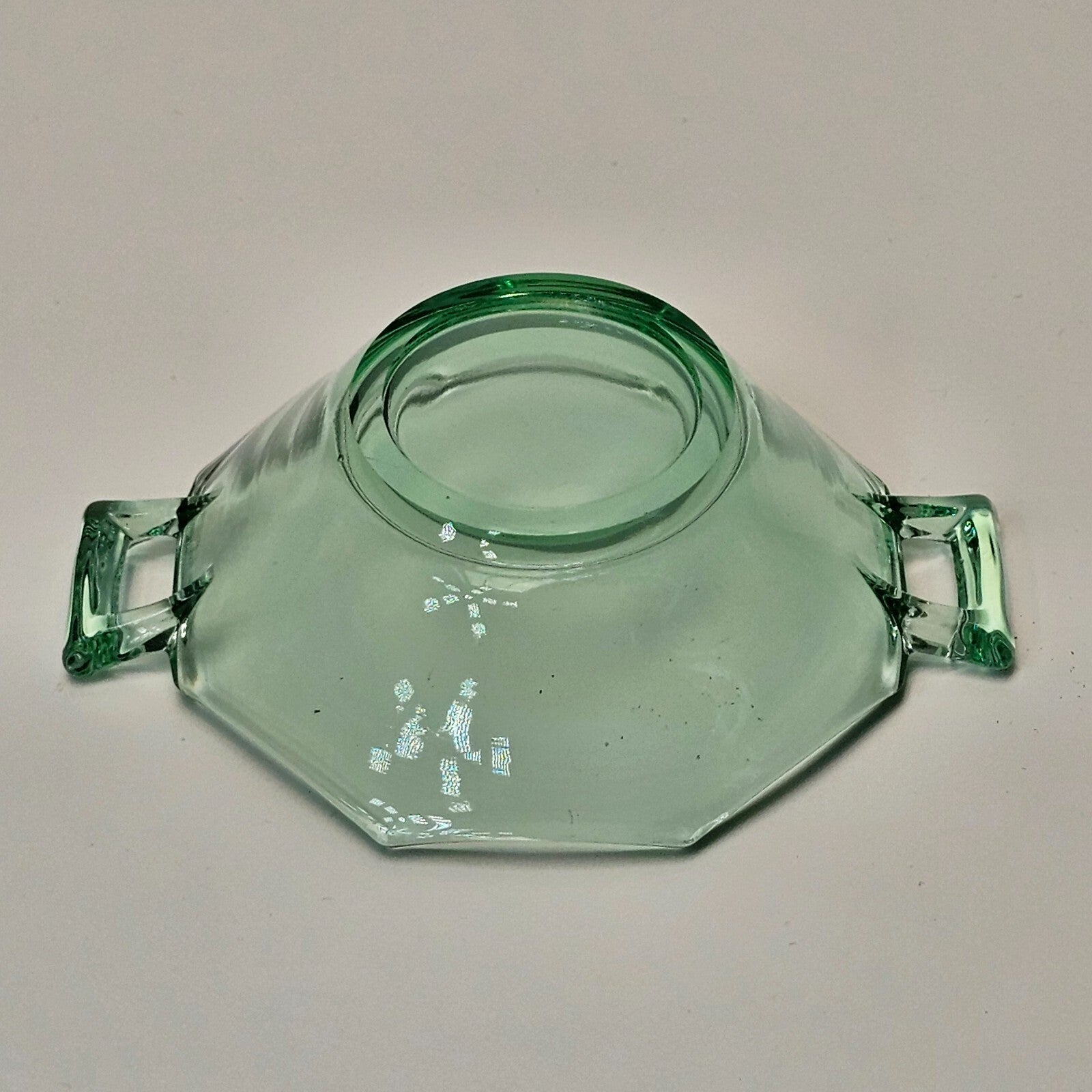 Heisey Octagon Moongleam Handled Nut Bowl