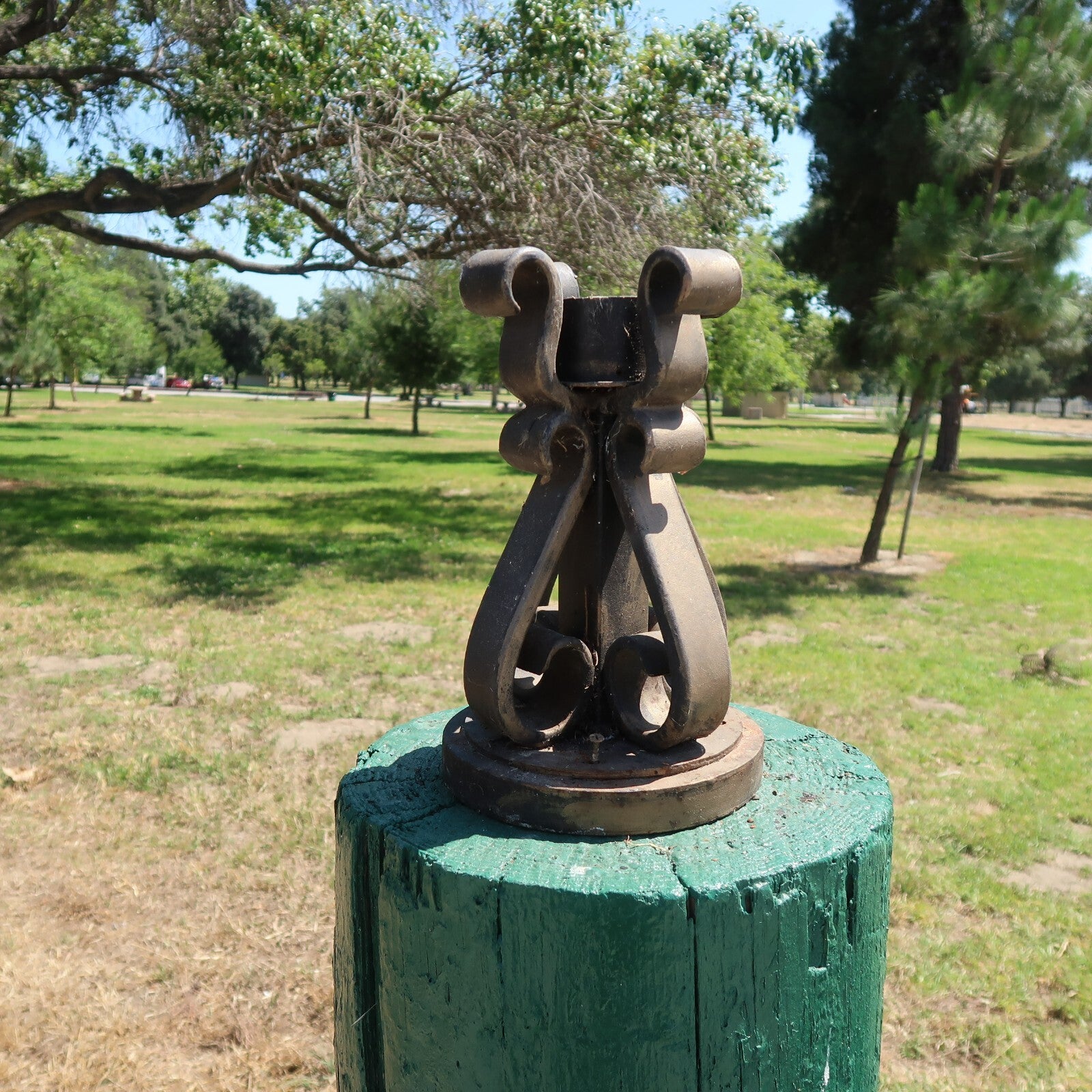 Iron Garden Candle Holder 8" x 8" x H 12.5" (12 lb.)