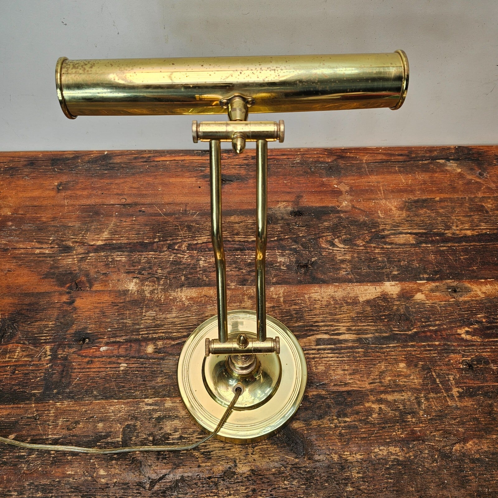 Vintage Brass Finish Bankers Desk Lamp
