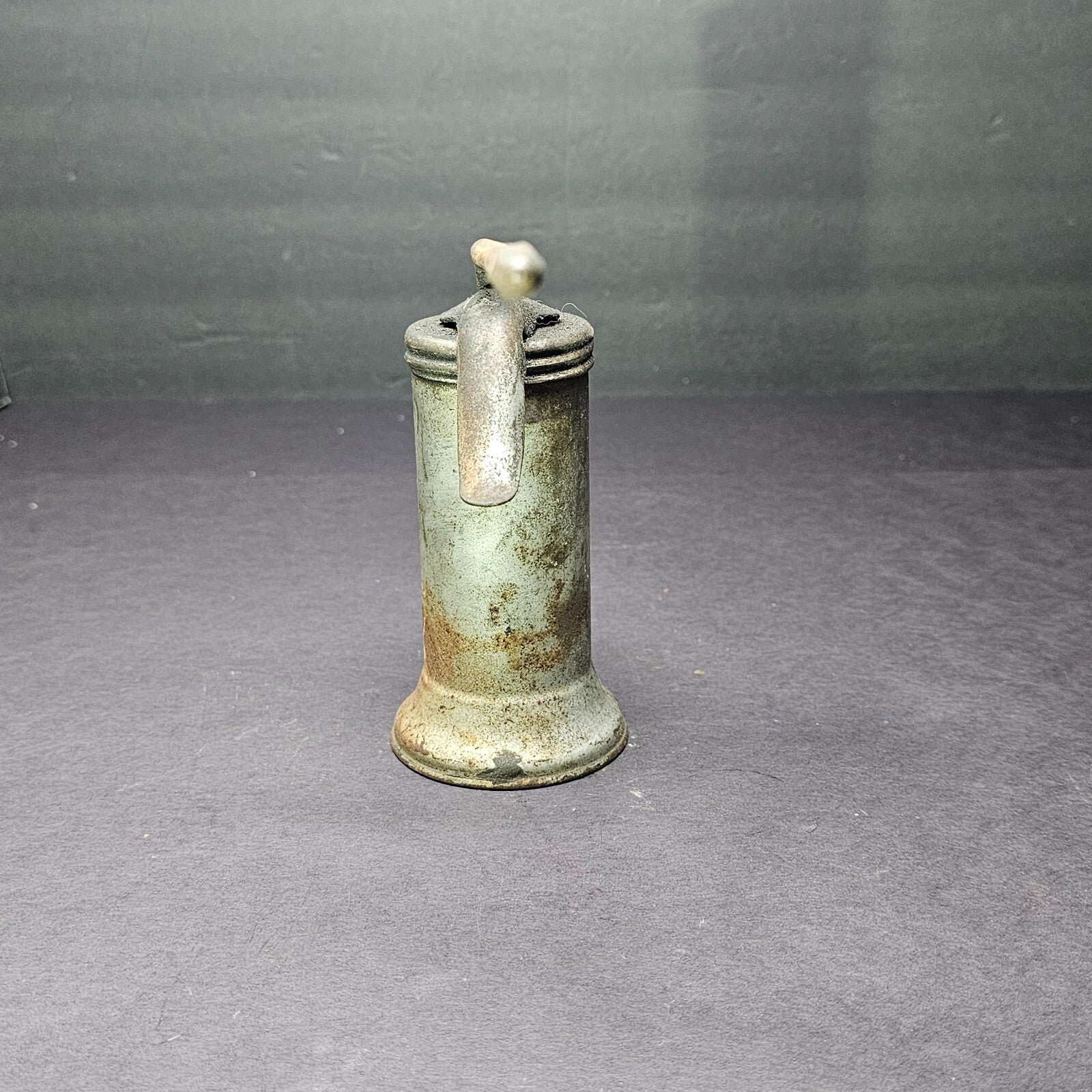 Vintage Eagle Pump Oiler