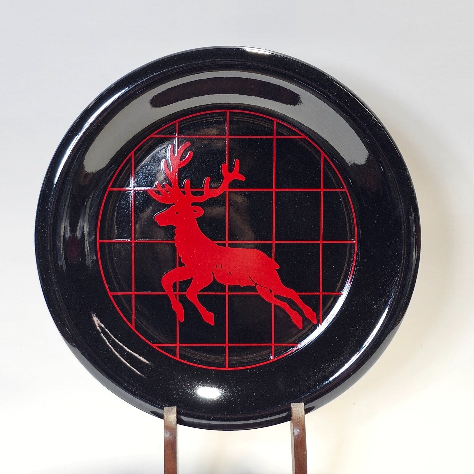 Set of 4 Department 56 Dakota Deer Reindeer Dessert Plates Black & Red 7.5"