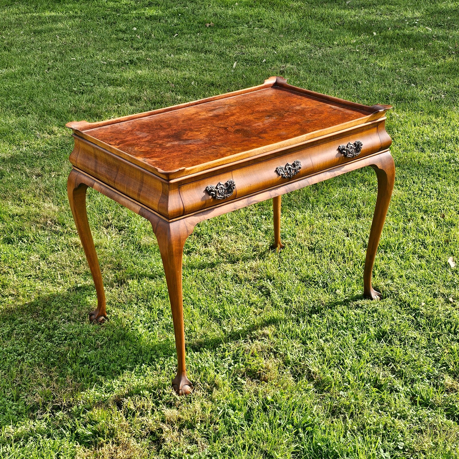 Antique Queen Anne style Tea Table With Burled Walnut On The Top