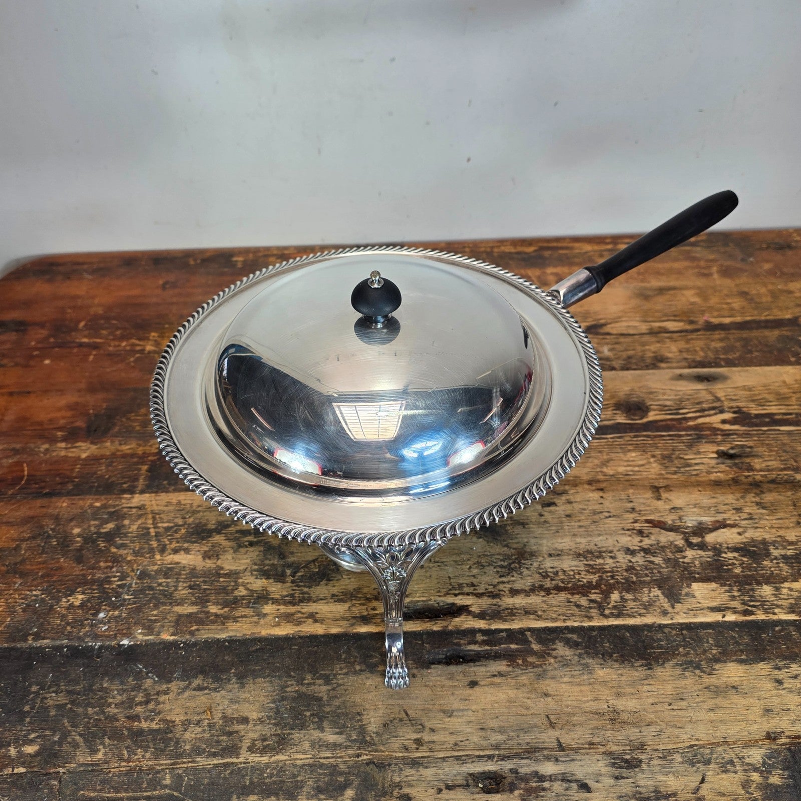 Antique International Silver Co. Silver Plate Chafing Dish – Complete with Stand