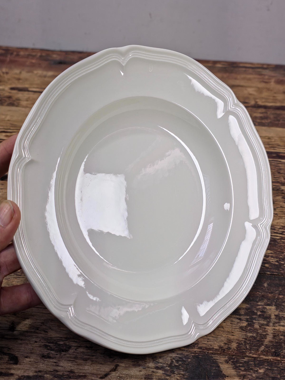 Villeroy &  Boch Manoir Large Rim Soup Bowl 9"