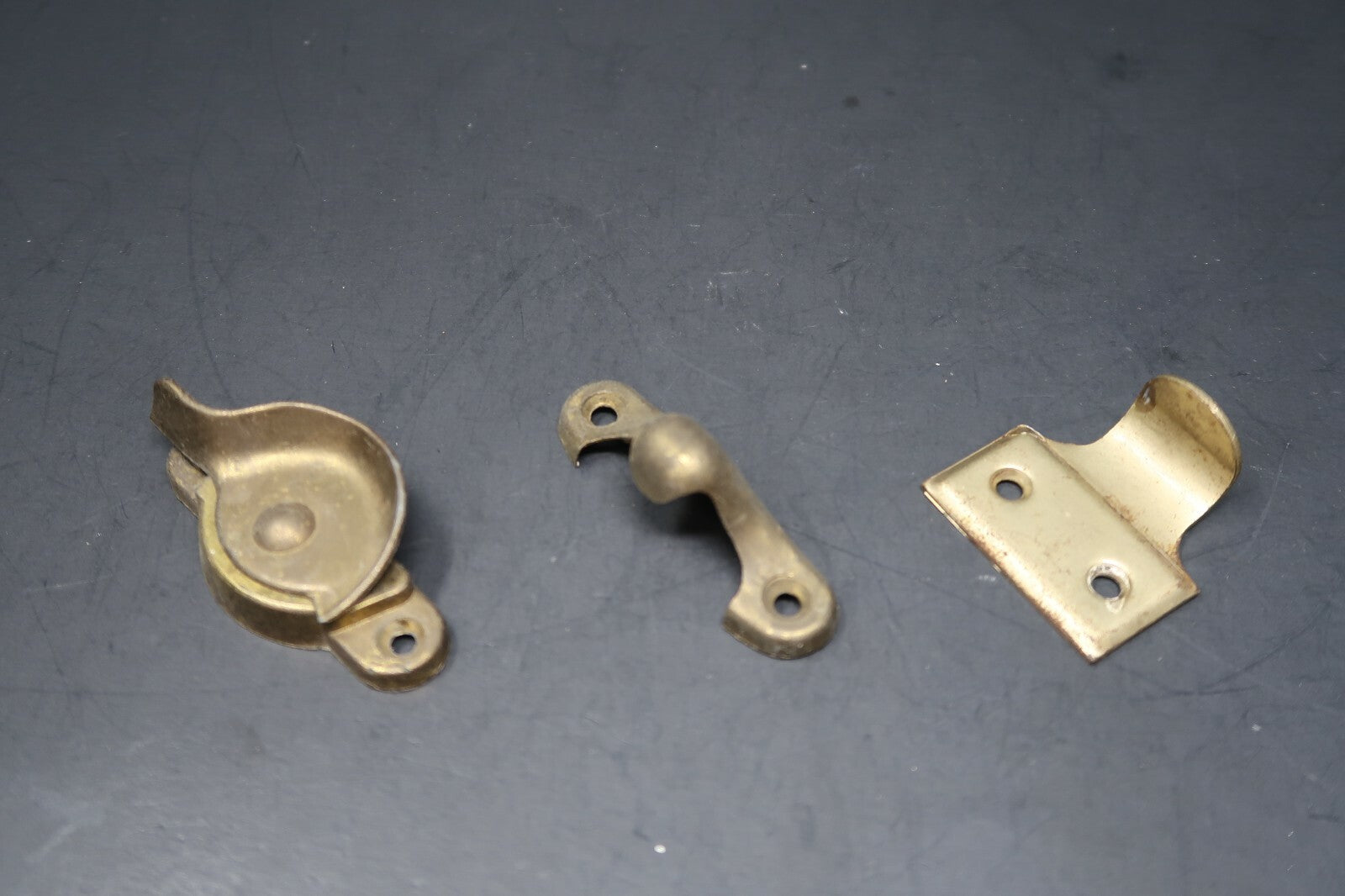 Vintage Window Latch Sash Lock with Lifter (F)