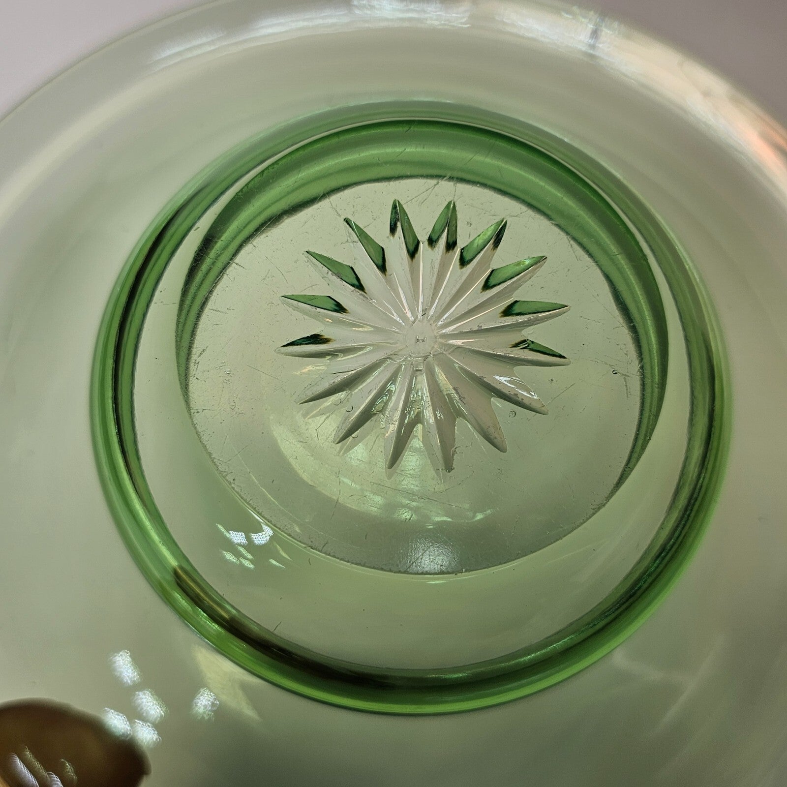 Heisey Gibson Girl Moongleam Green Rolled Edge Bowl
