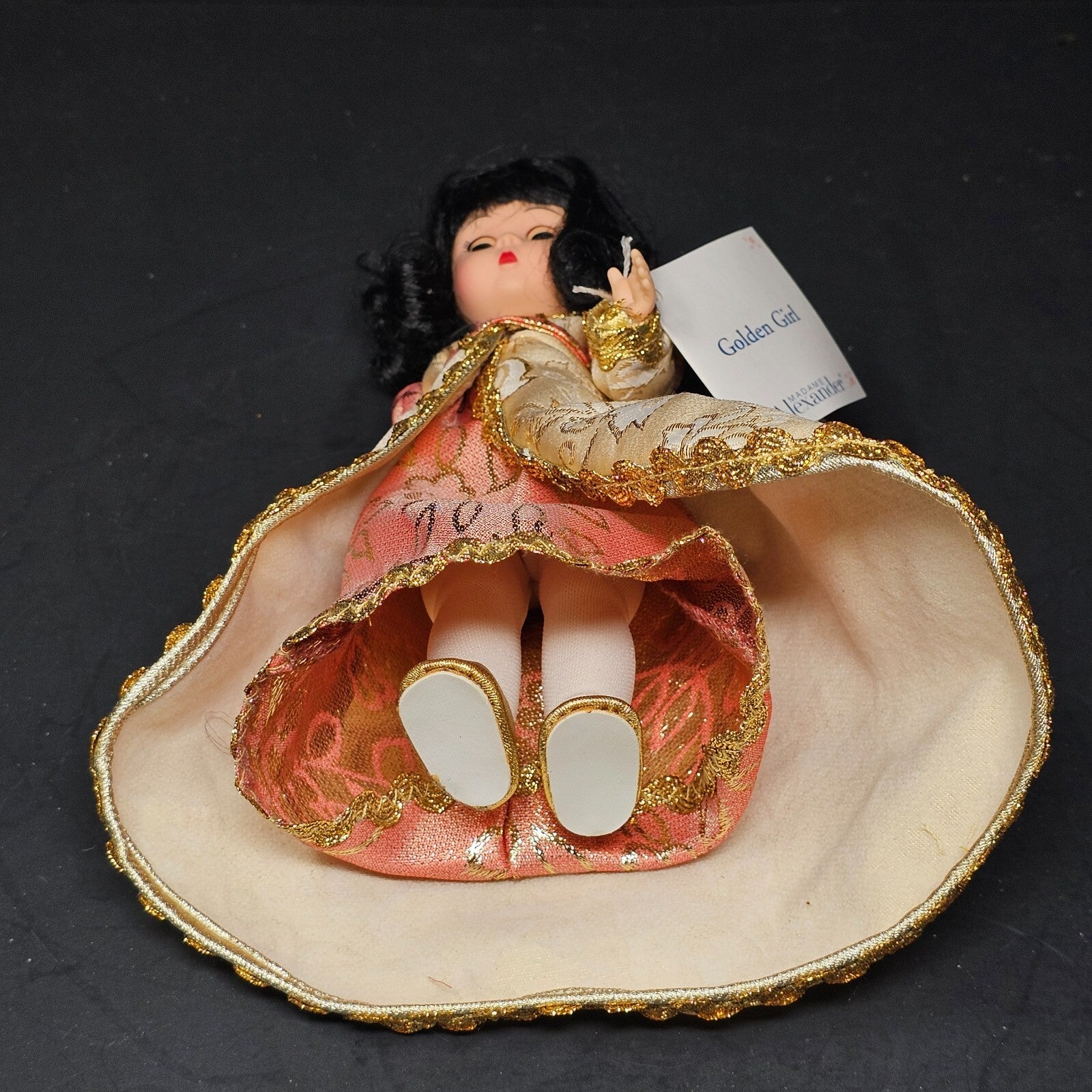Madame Alexander 8" Golden Girl 2000 Style# 30560