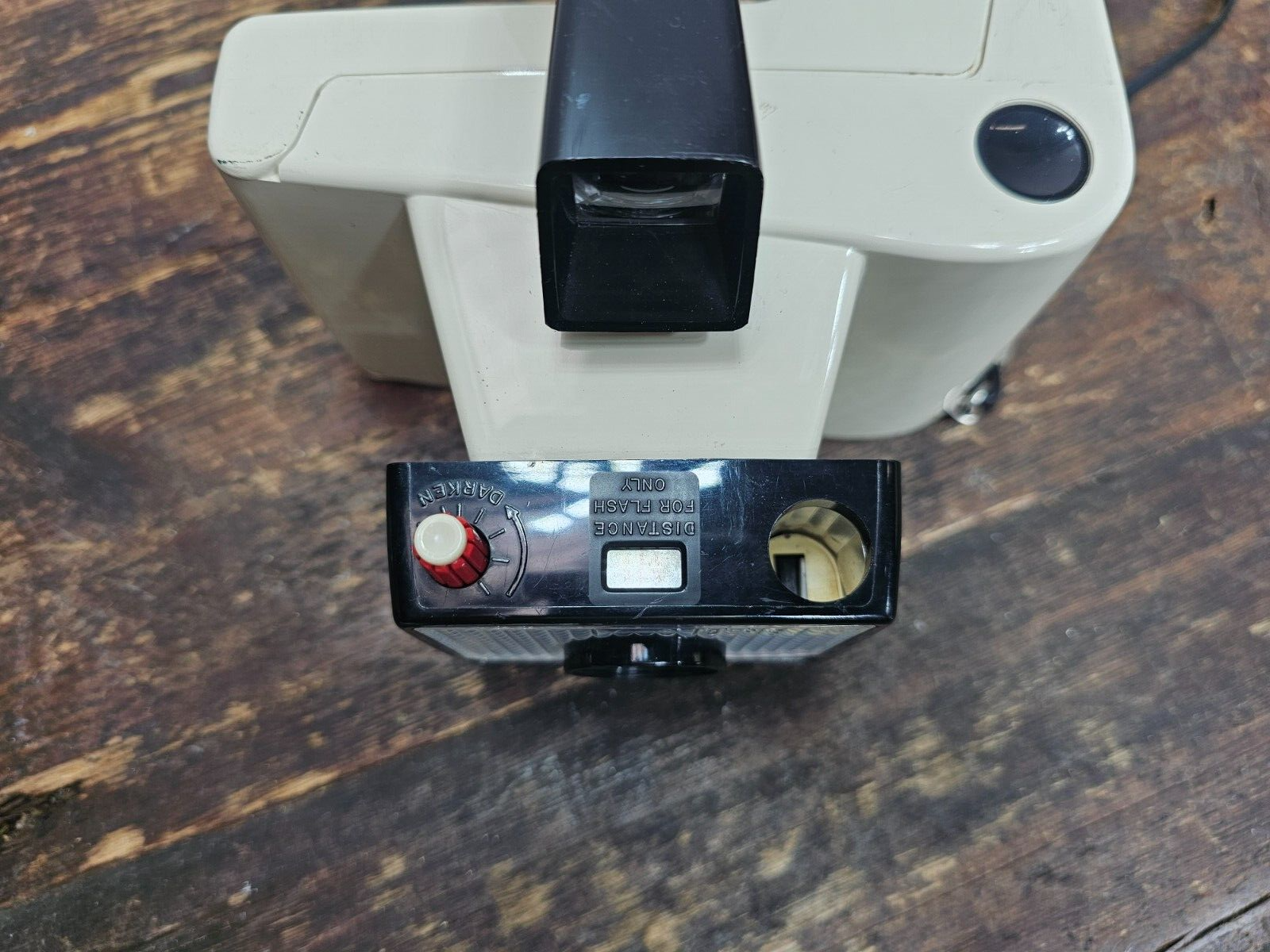 Vintage Polaroid Land Camera Swinger Model 20 (Not Tested)