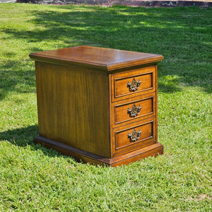 Brandt Furniture Mahogany Nightstand with Dual-Front Drawer 24"L x 15"W x 21"H