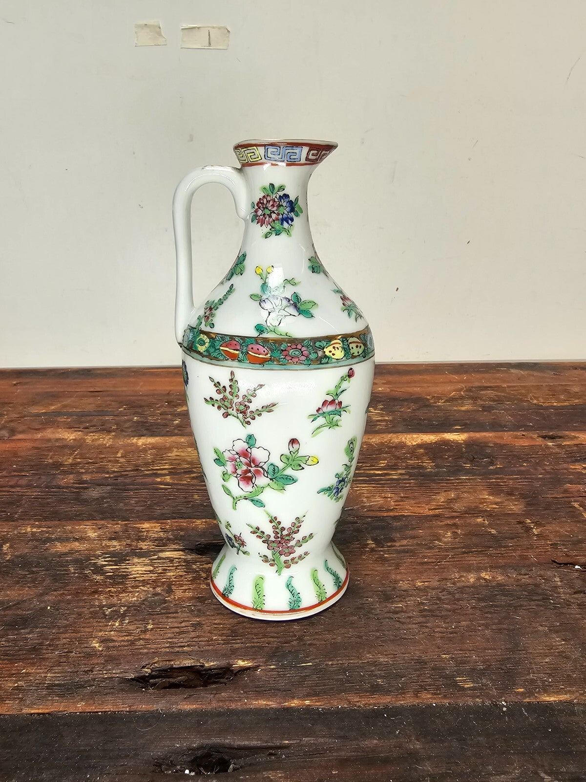 Antique Chinese Porcelain Doucai Ewer Pitcher Qianlong Mark 9" H