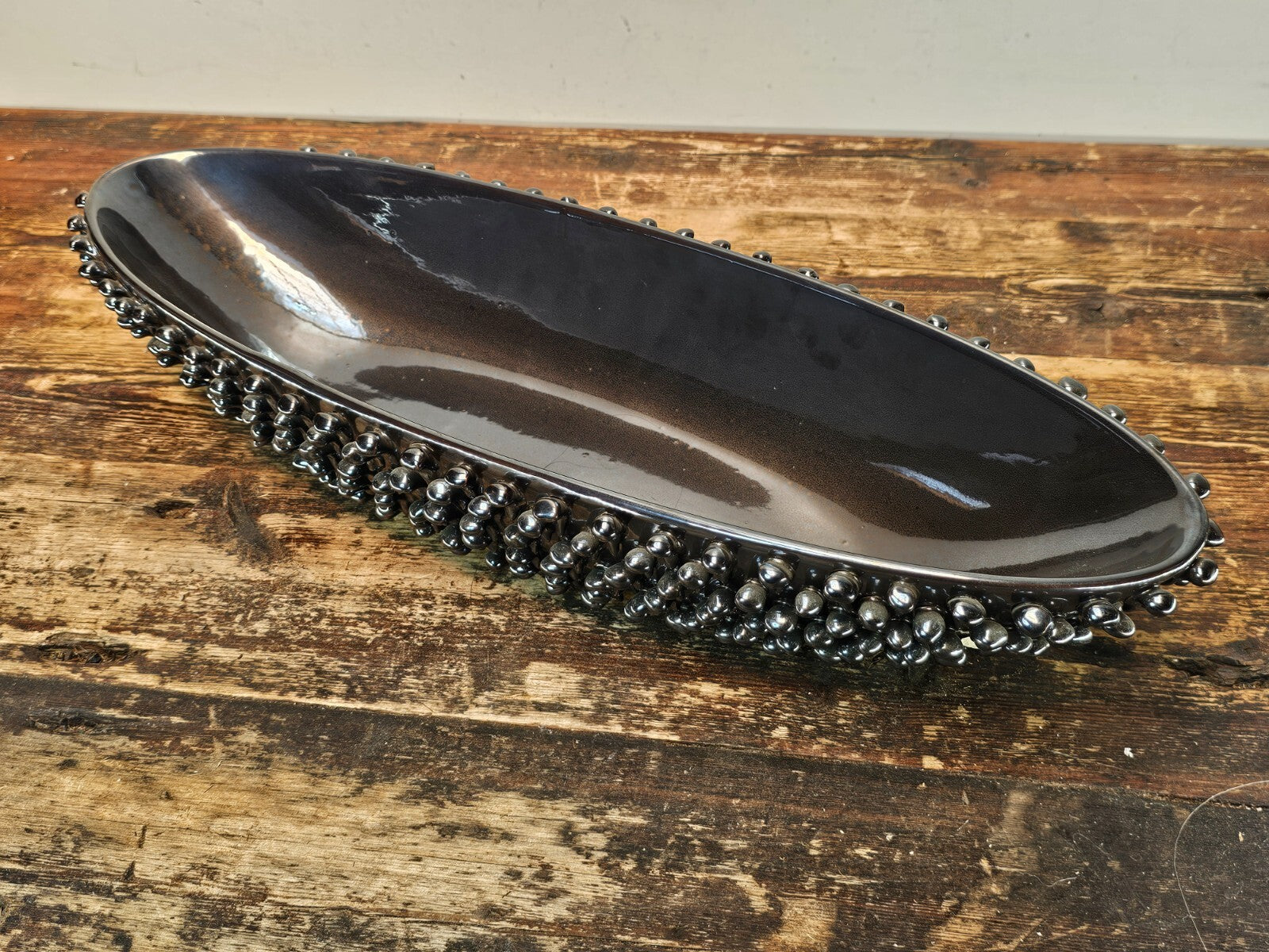 Modern Design Oval Spiked Ceramic Bowl 8.25"W x 23"L x 3.75"H