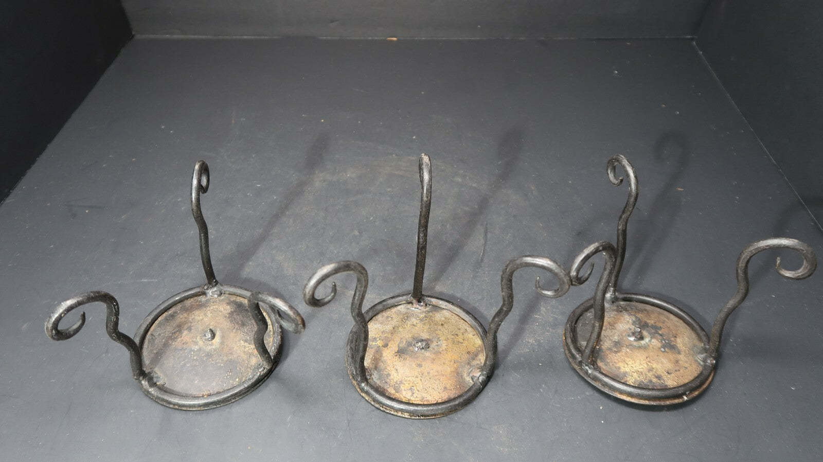 Set of 3 Rustic Metal Candle Holders with Scroll Legs Table Top Candle Holders