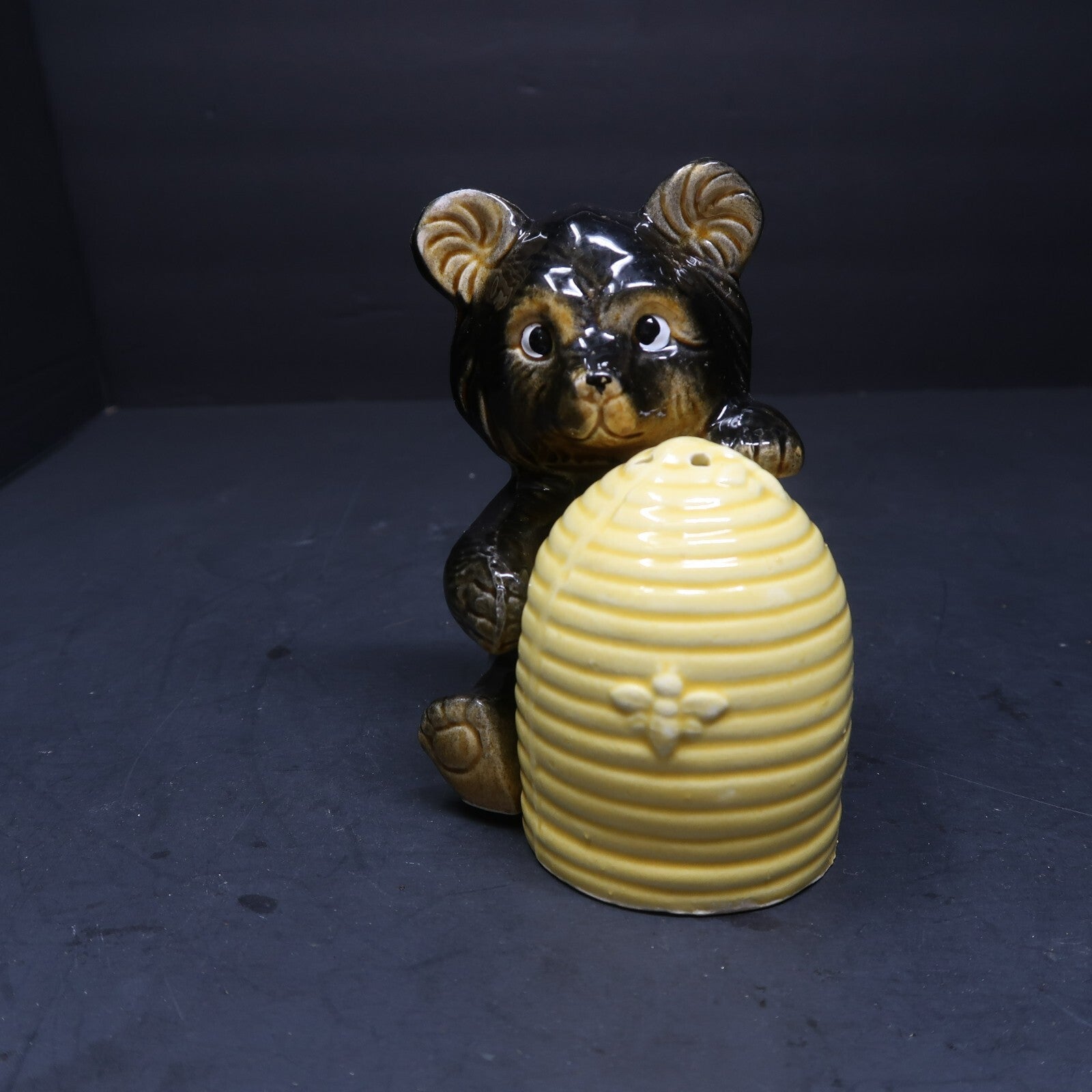 Vintage JC Penny Bear & Beehive Salt & Pepper Shaker Set