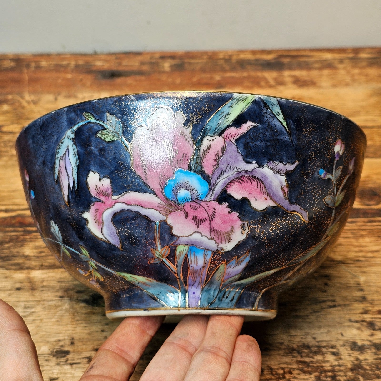 Vintage Chinese Export Ware Porcelain Bowl with Hand-Painted Iris & Gold Leaf