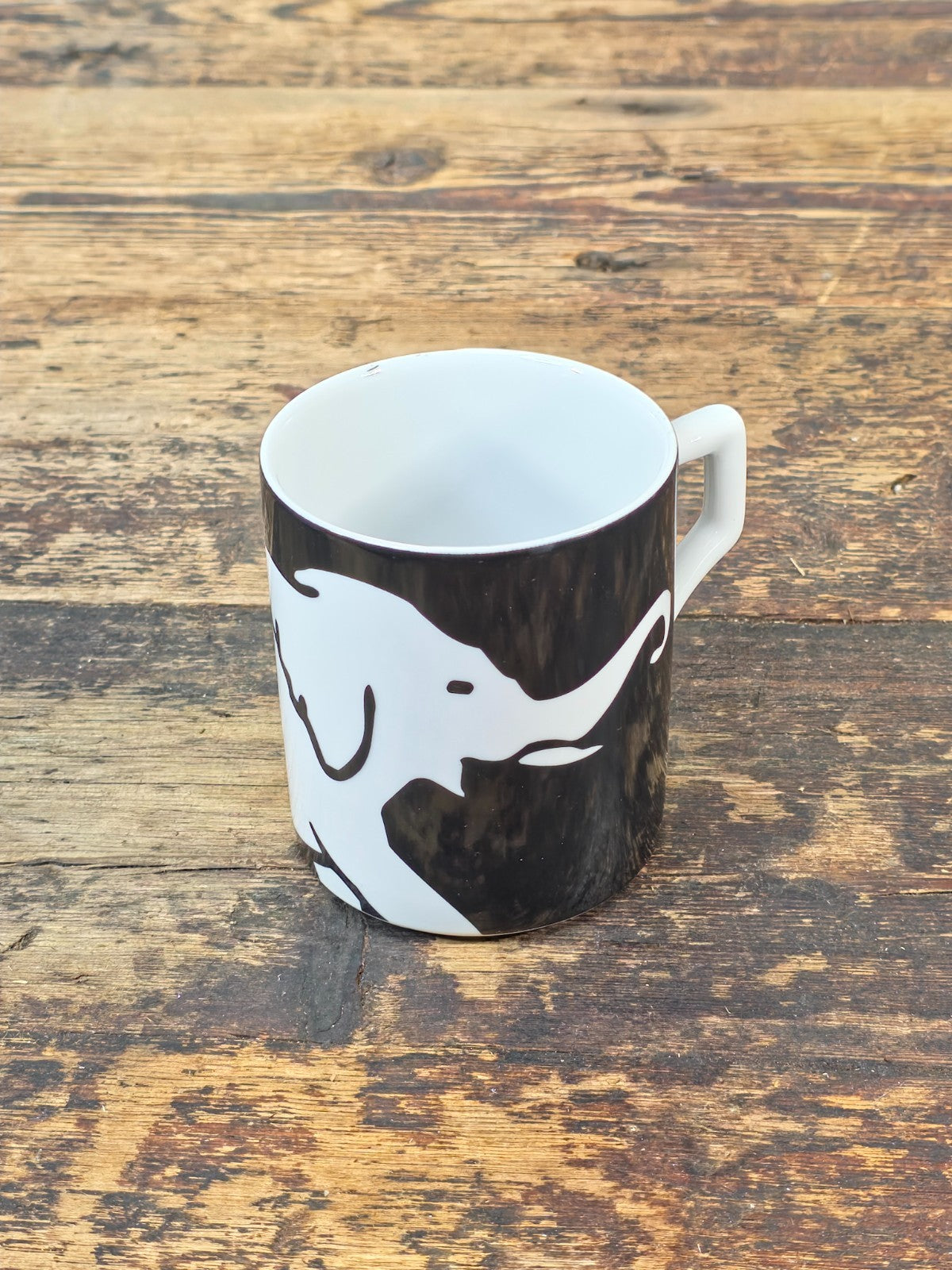 Grand Hotel by Andrew Martin – Black & White Elephant Coffee Mug