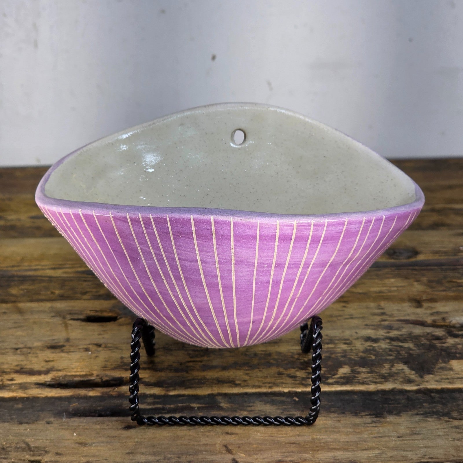 Handmade Terracotta Wall Pocket Wall Planter (Purple, Sgraffito Vertical Lines)